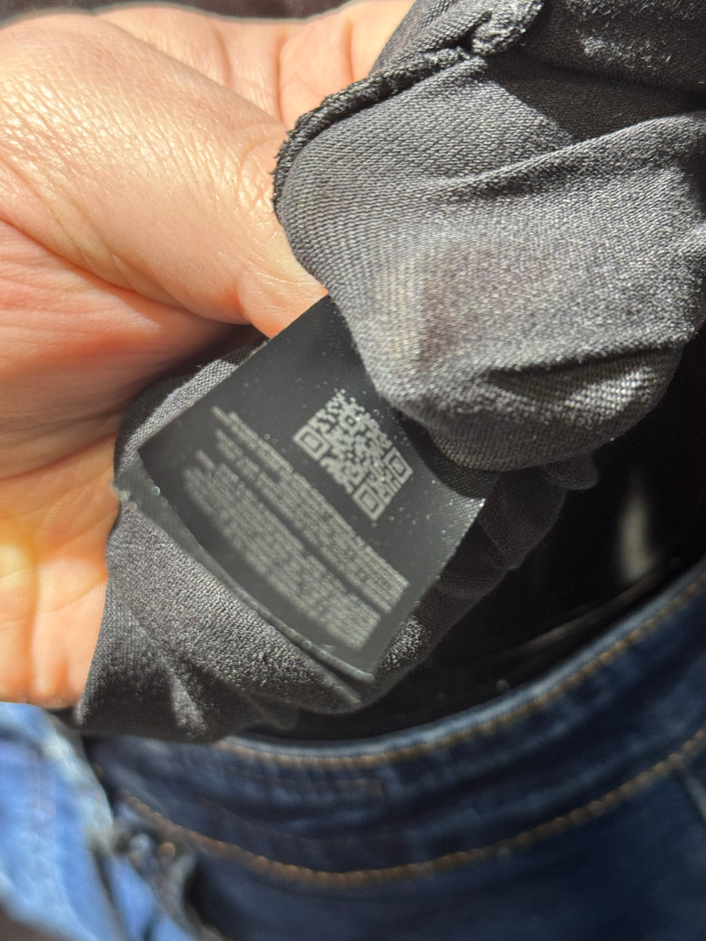 ARMANI T-shirt B-134