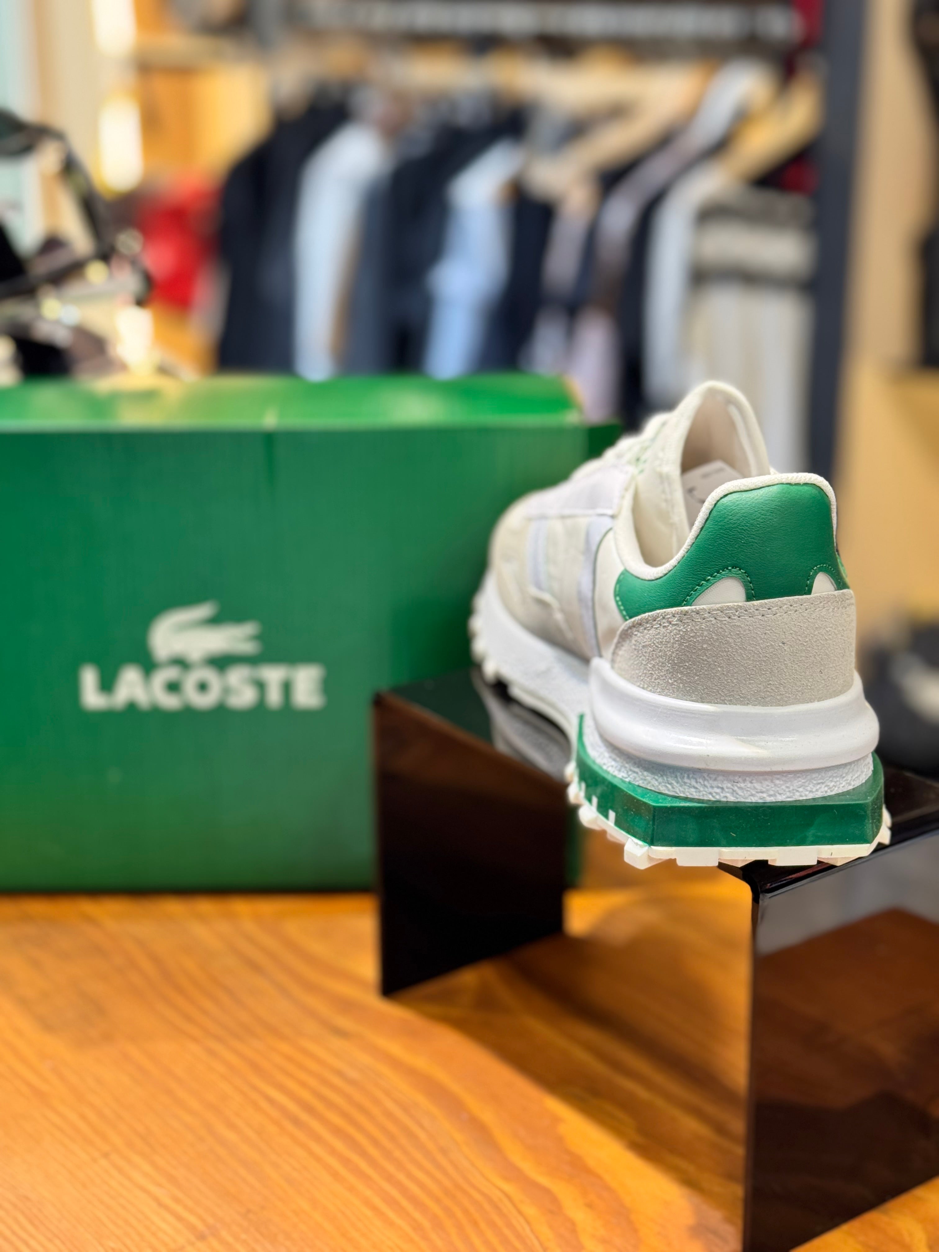 LACOSTE SNEAKERS 
 D-207