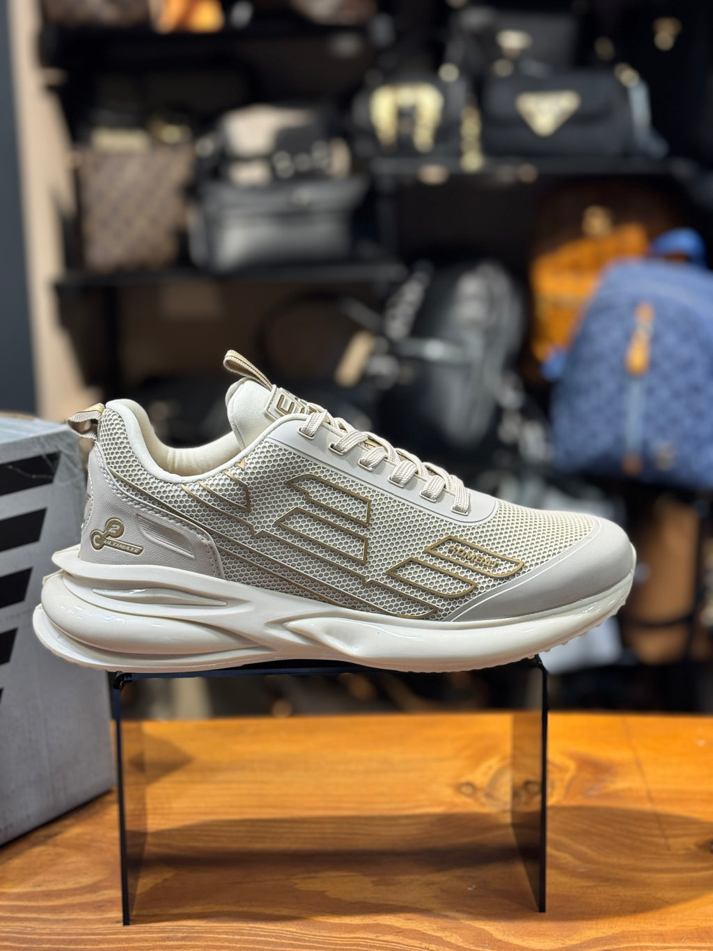 ARMANI EA7 SNEAKERS 
 D-205