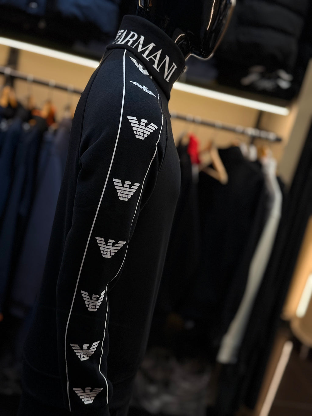 ARMANI zipper μαύρο WIJ 32