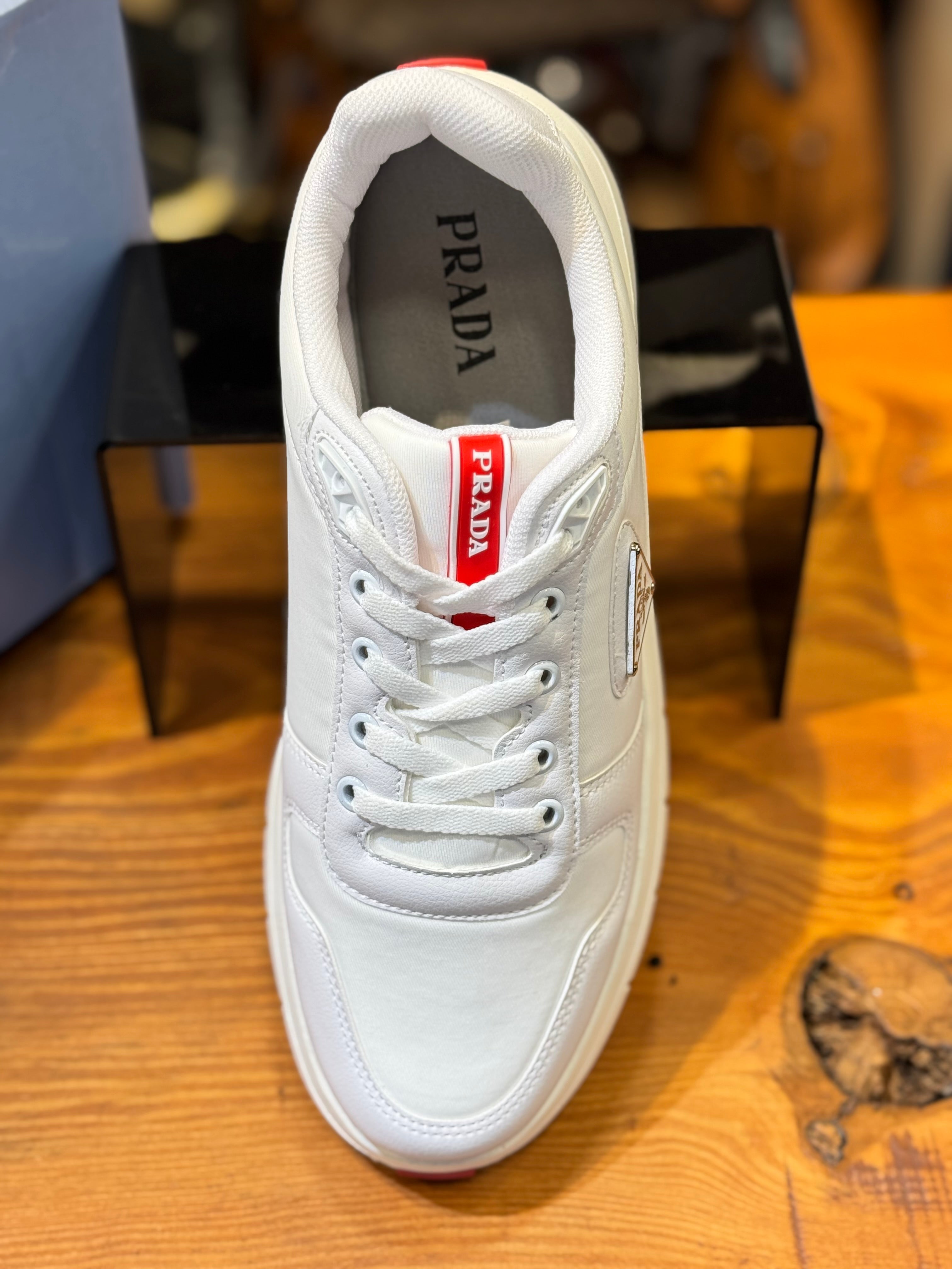 PRADA SNEAKERS 
 D-210