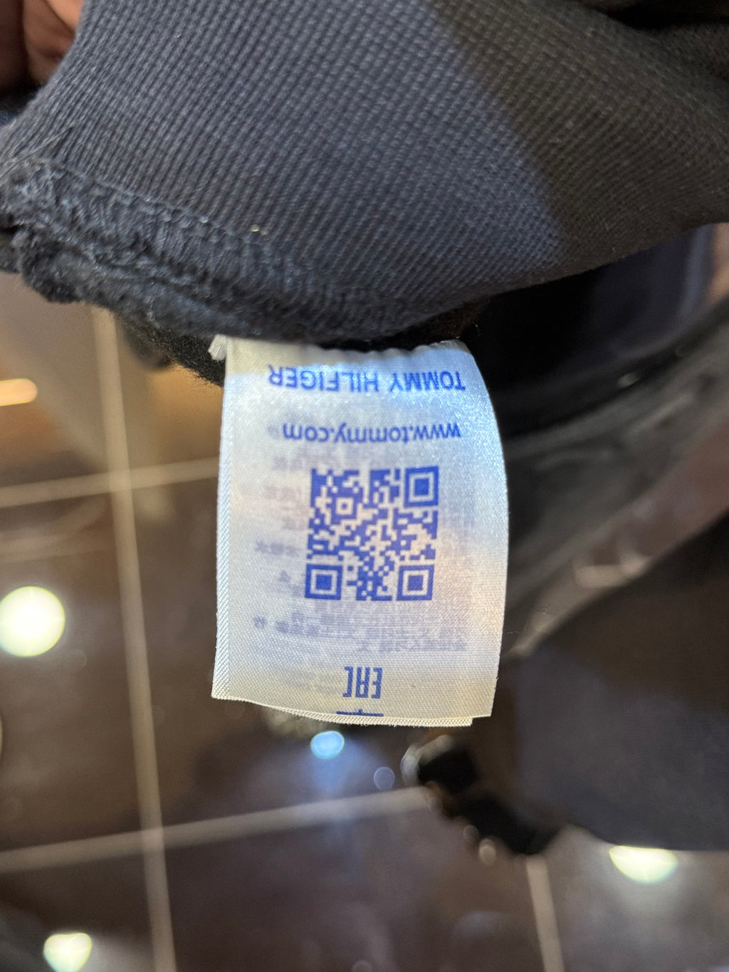 TOMMY HILFIGER zipper μαύρο-κόκκινο  WIJ 31