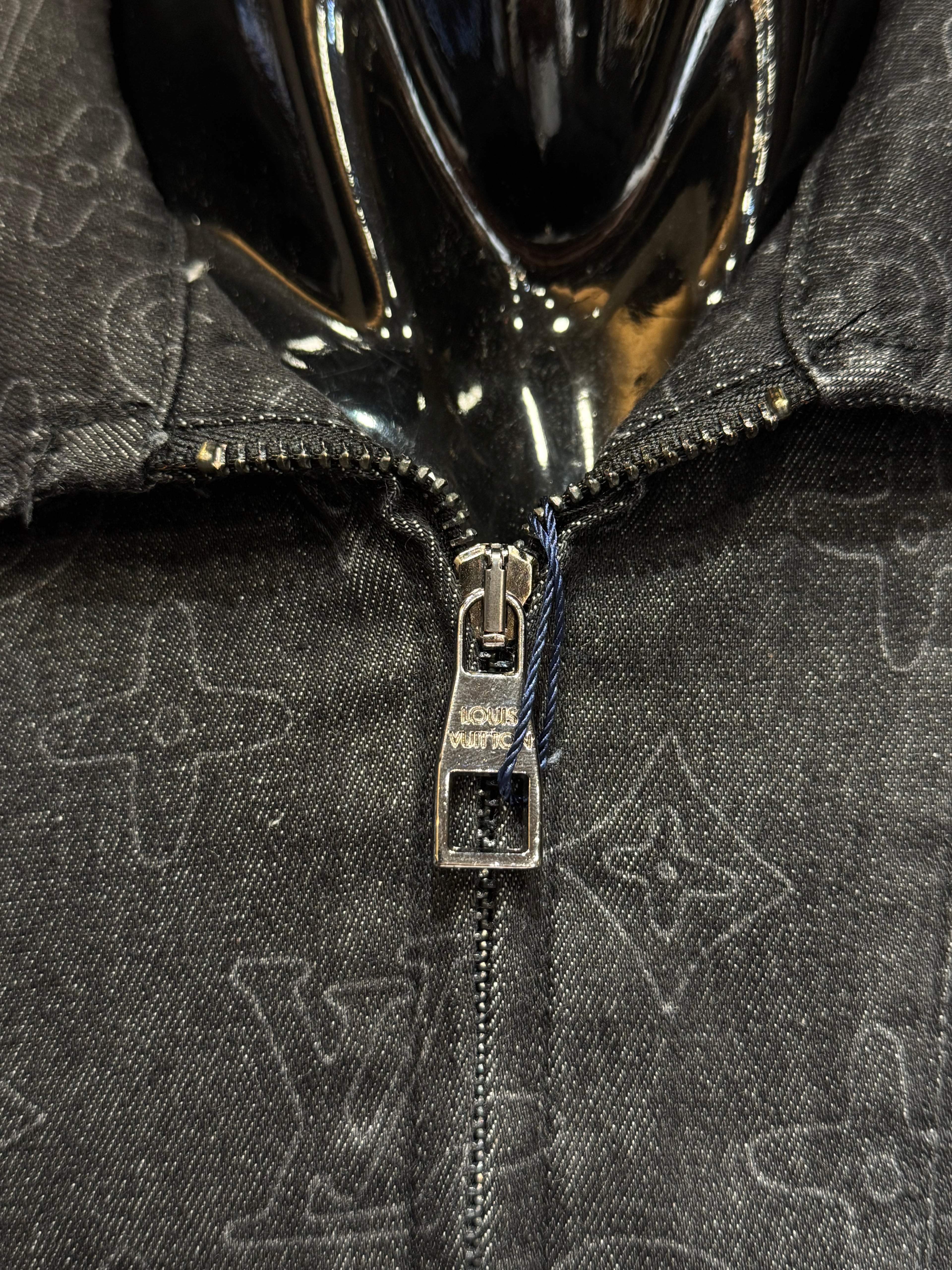 LOUIS VUITTON SET ΣΚΟΥΡΟ JEAN / ΜΑΥΡΟ Ζ-035