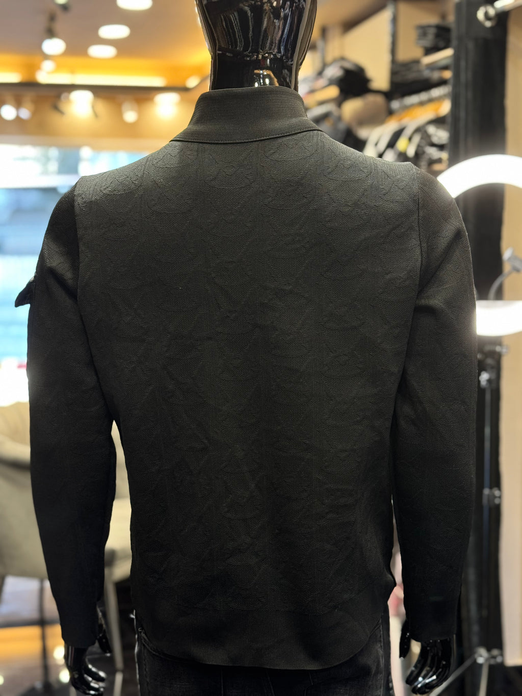 MONCLER HALF BLACK B-783