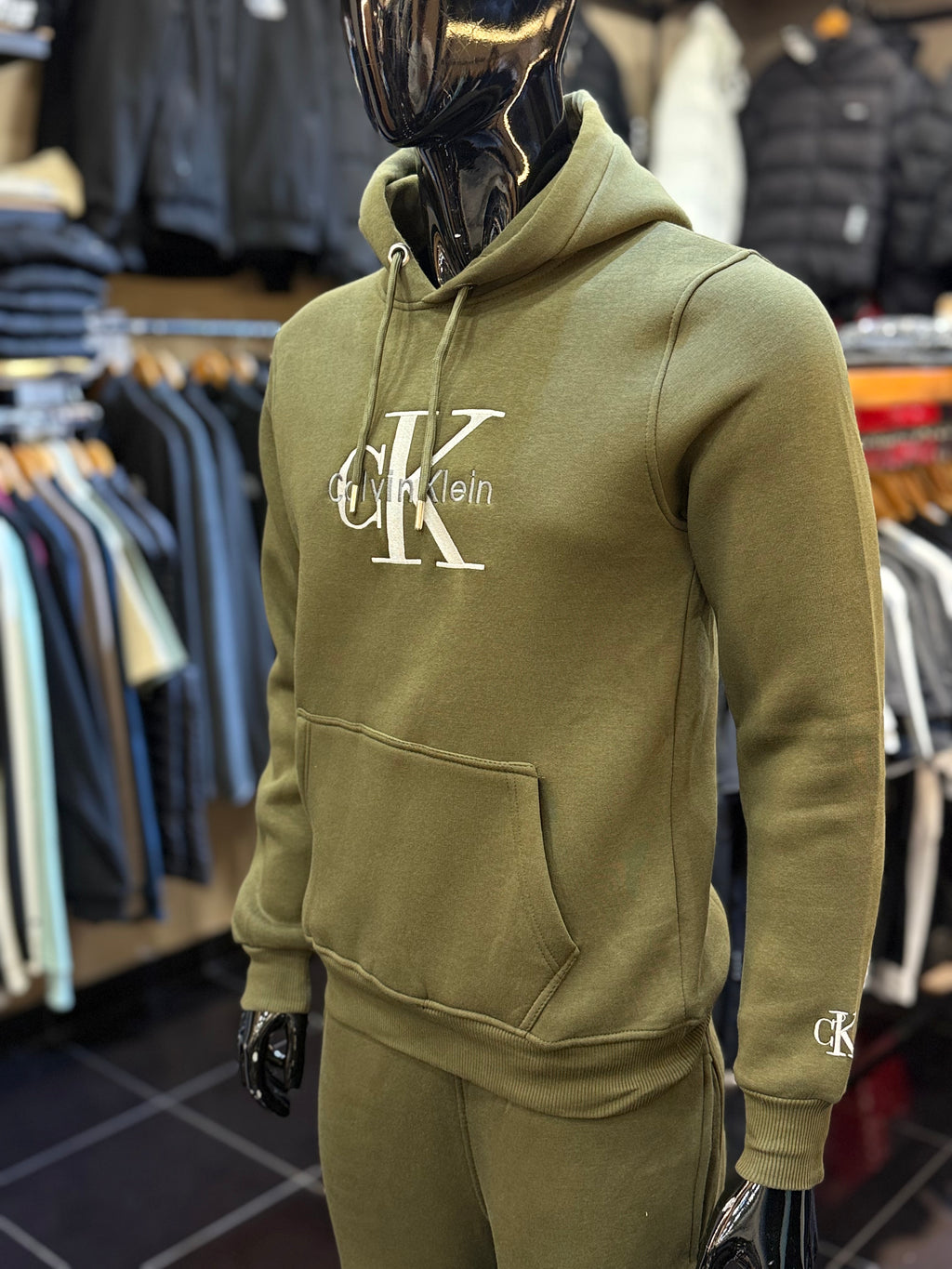 Calvin Klein track suit χακί  FG 22