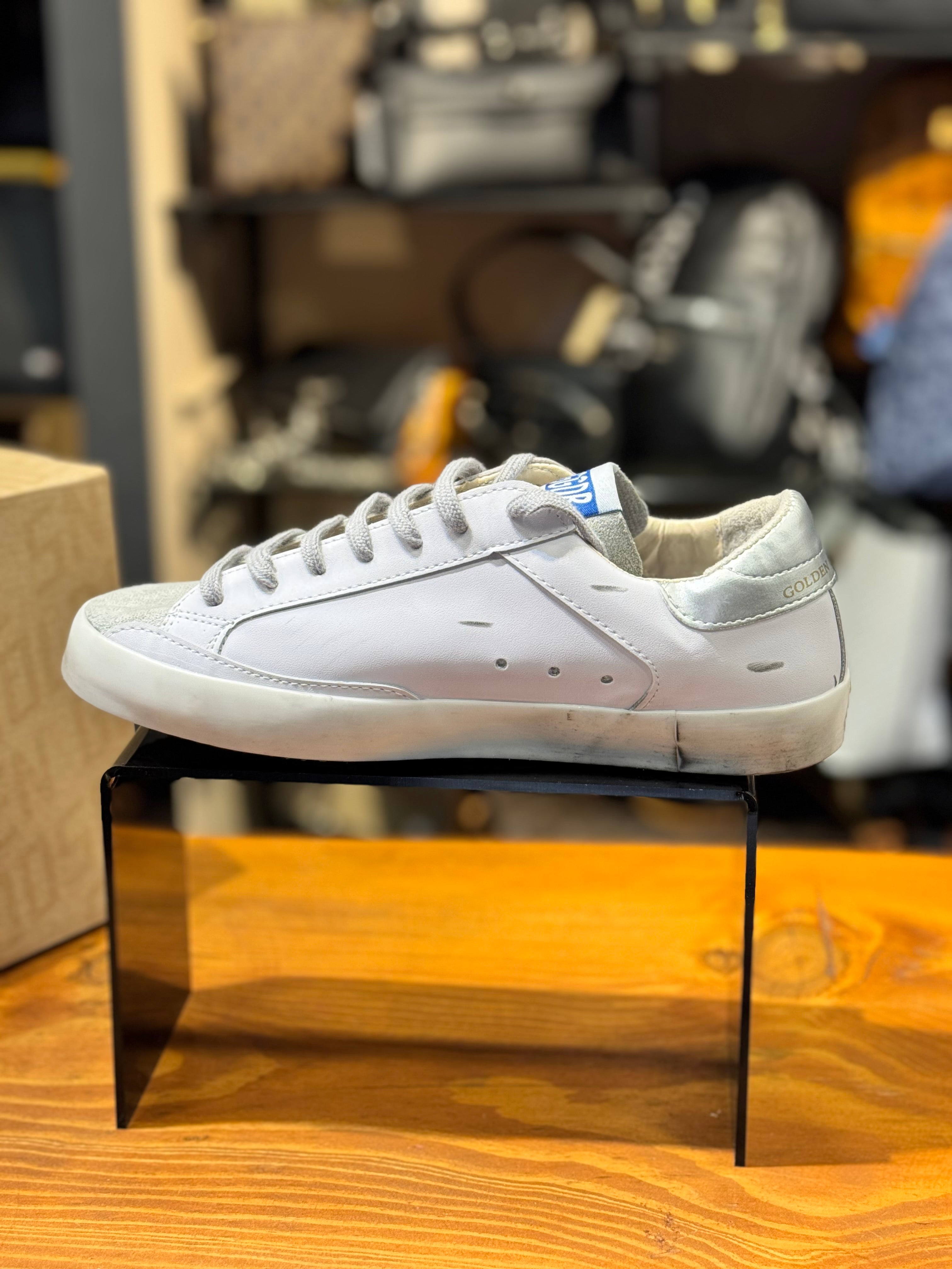 GOLDEN GOOSE SNEAKER D-188