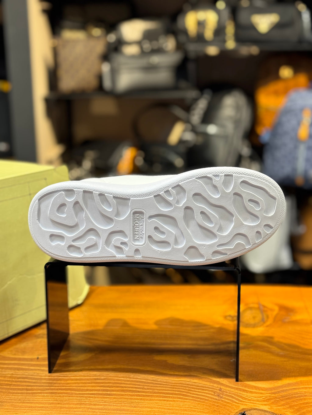 ALEXANDER McQUEEN SNEAKER D-179