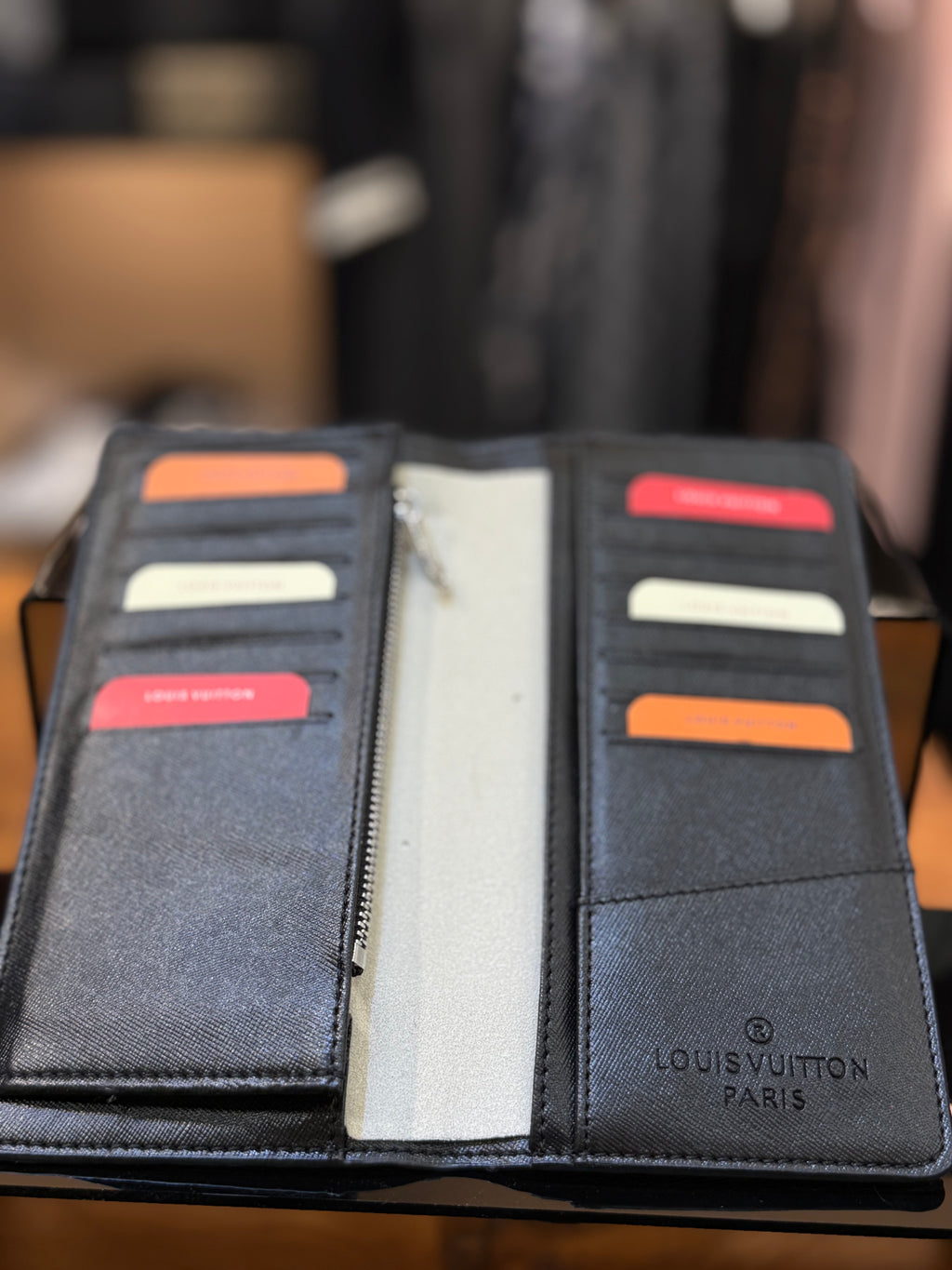 LOUIS VUITTON πορτοφόλι - κινητό - καρτοθήκη  μαύρο  CVG 101