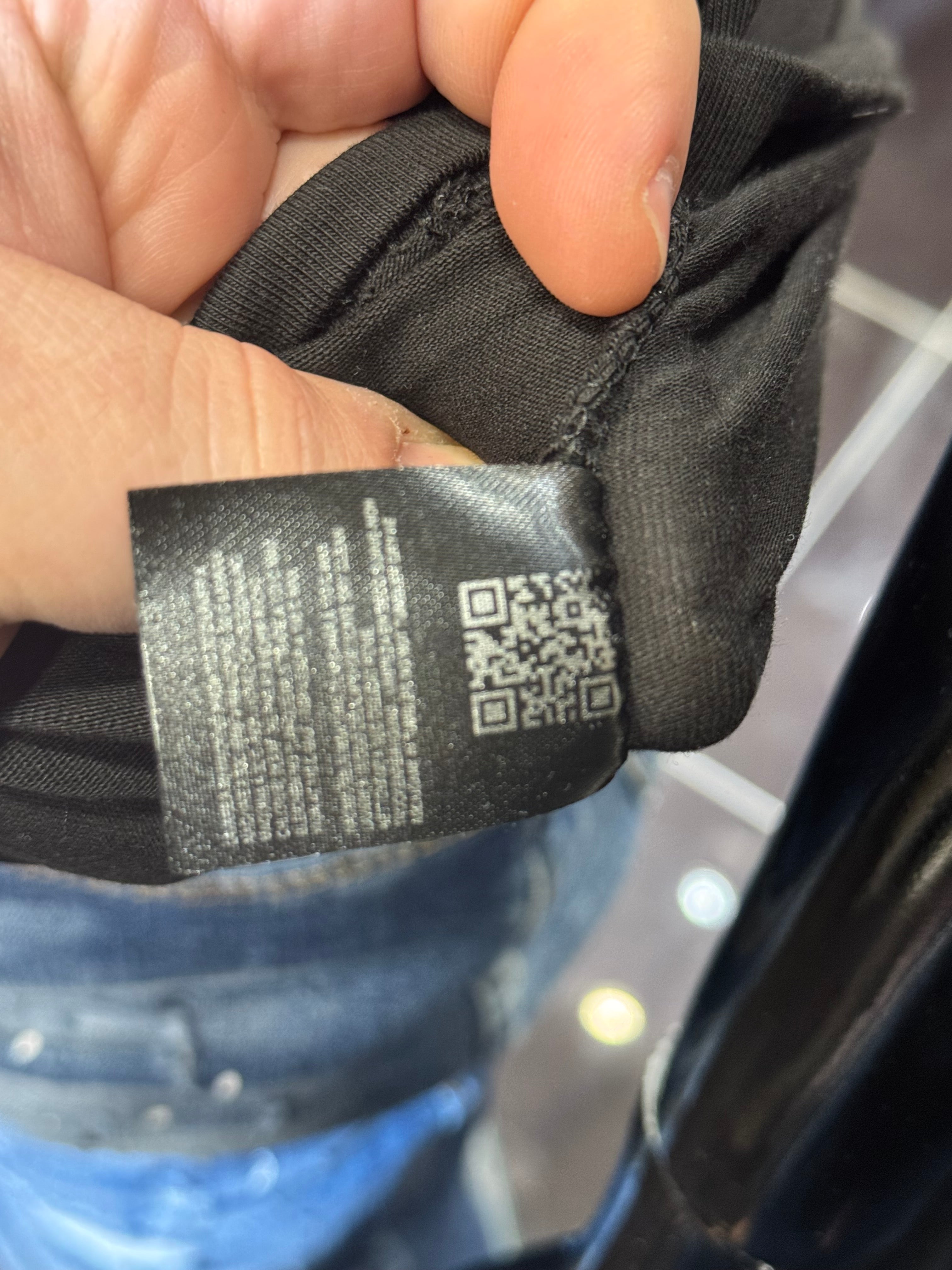 ARMANI A|X T-shirt B-133