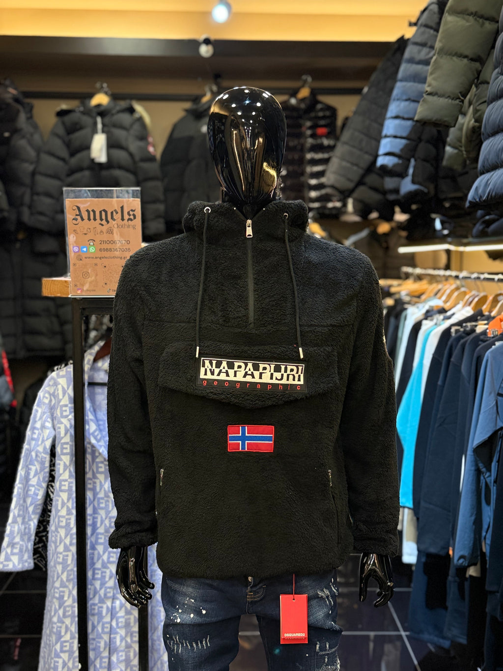 NAPAPIJRI Φούτερ( πρόβατο ) μαύρο RR 724