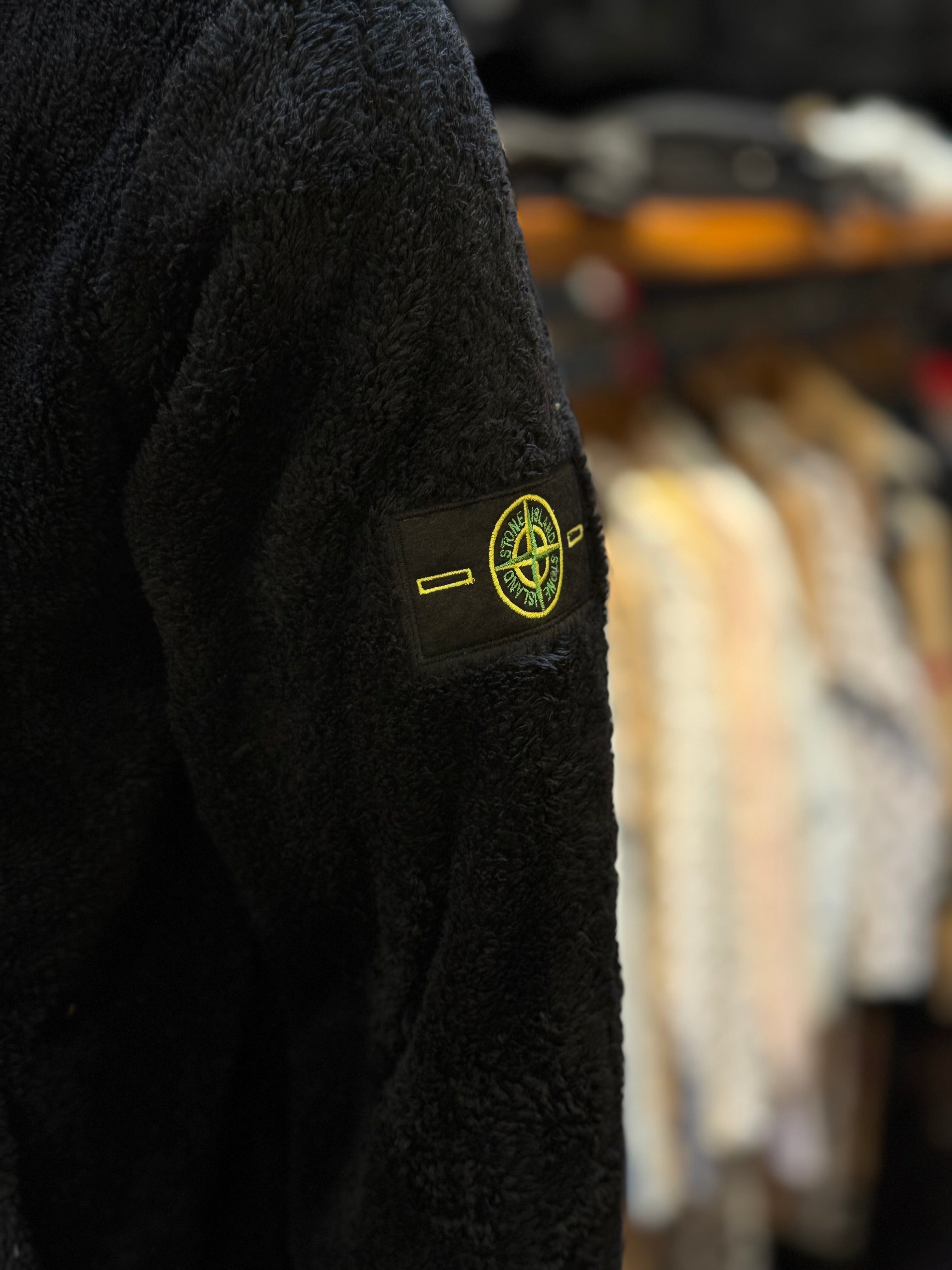 STONE ISLAND Φούτερ( πρόβατο ) μαύρο  RR 722