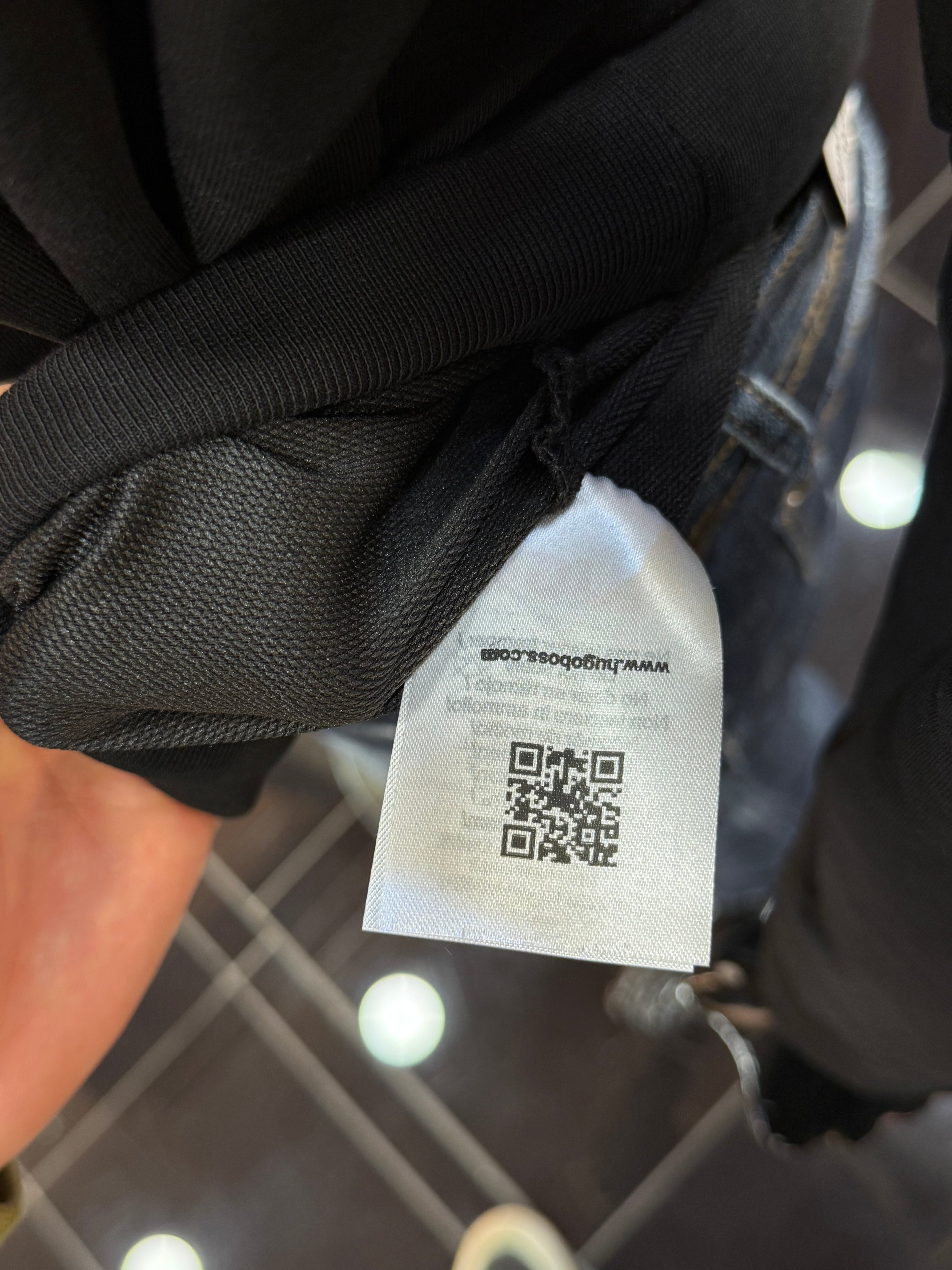 HUGO Φούτερ μαύρο RD892