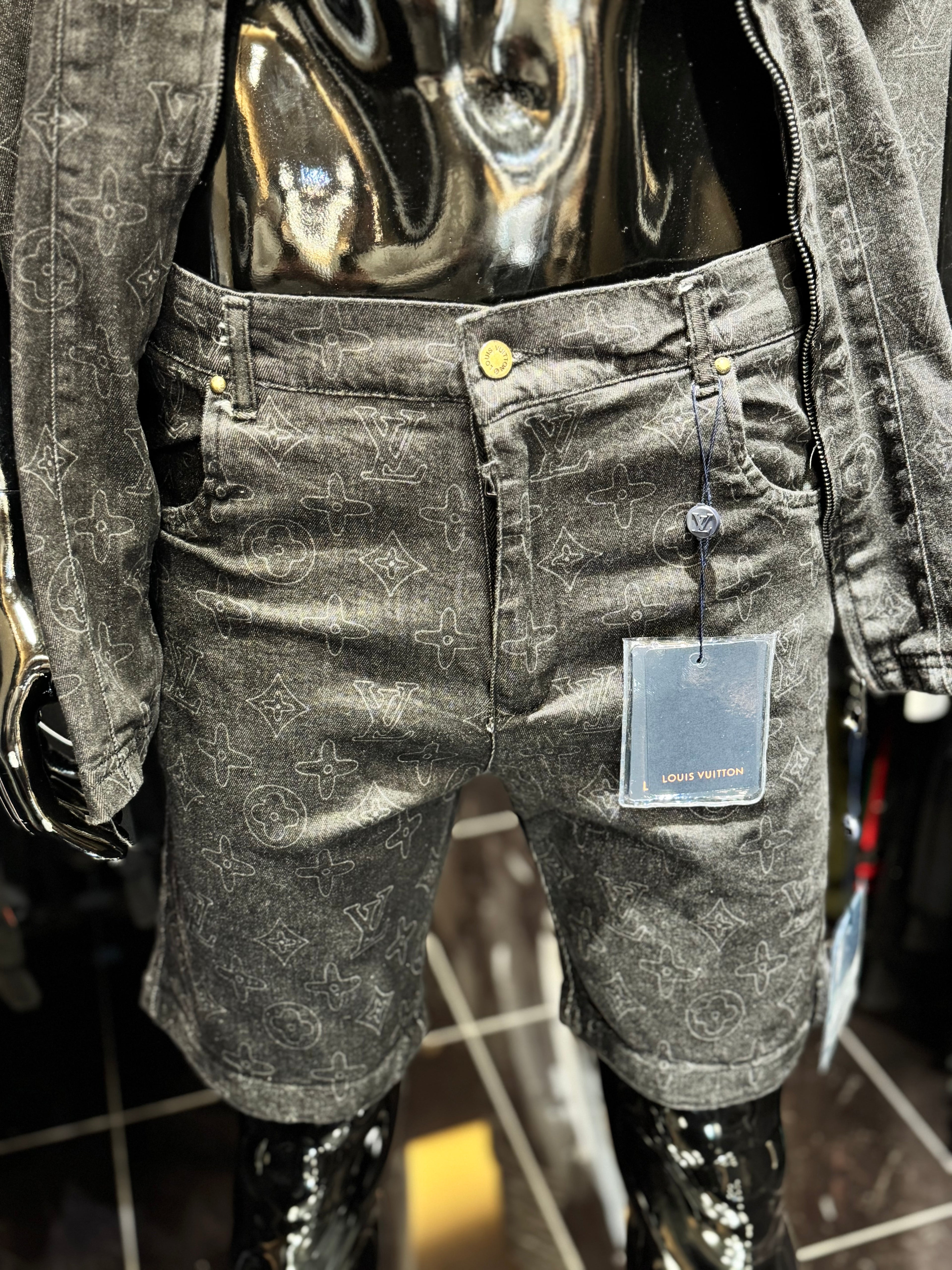 LOUIS VUITTON SET ΣΚΟΥΡΟ JEAN / ΜΑΥΡΟ Ζ-035