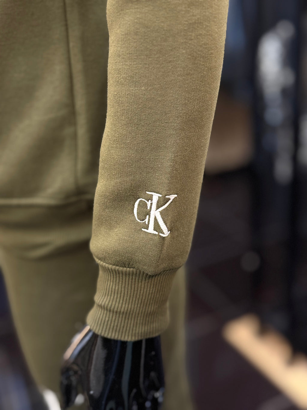 Calvin Klein track suit χακί  FG 22