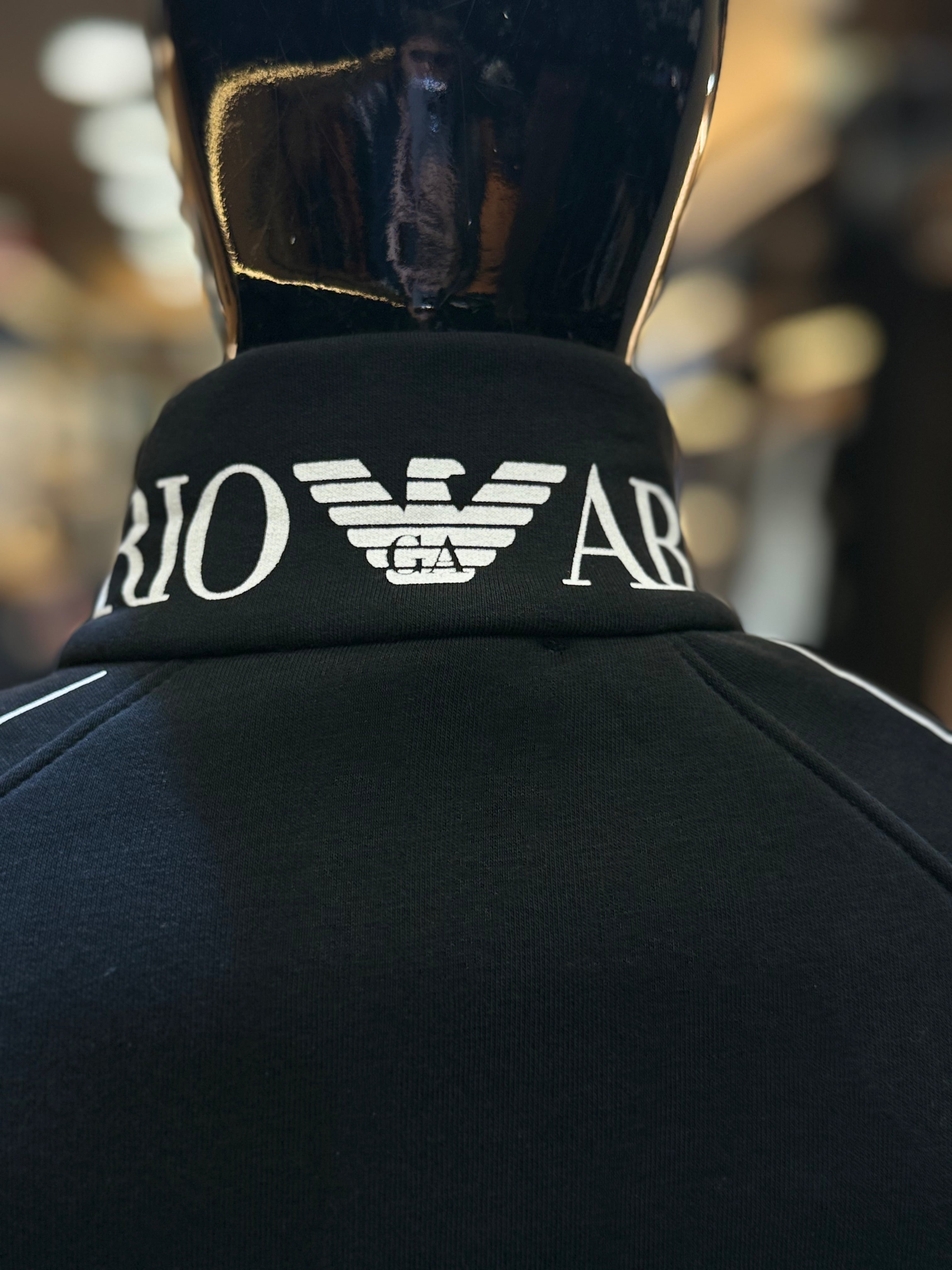 ARMANI zipper μαύρο WIJ 32