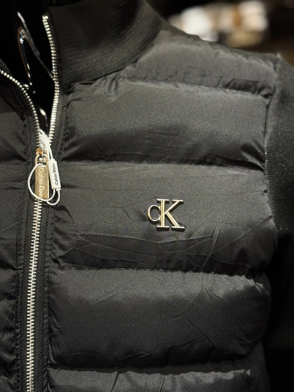 CALVIN KLAIN  HALF BLACK B-654