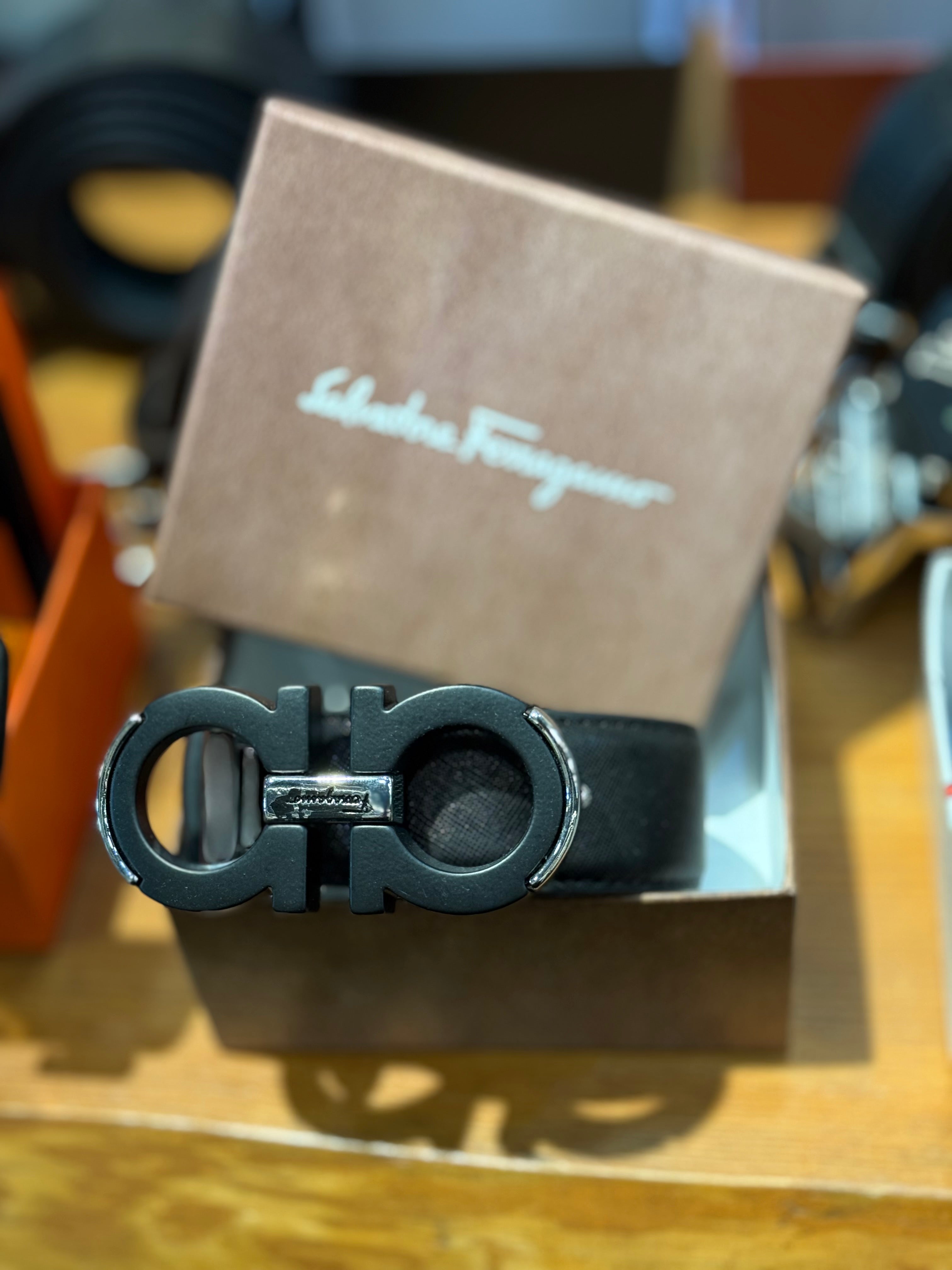 FERRAGAMO ΖΩΝΗ ΜΑΥΡΗ C-42