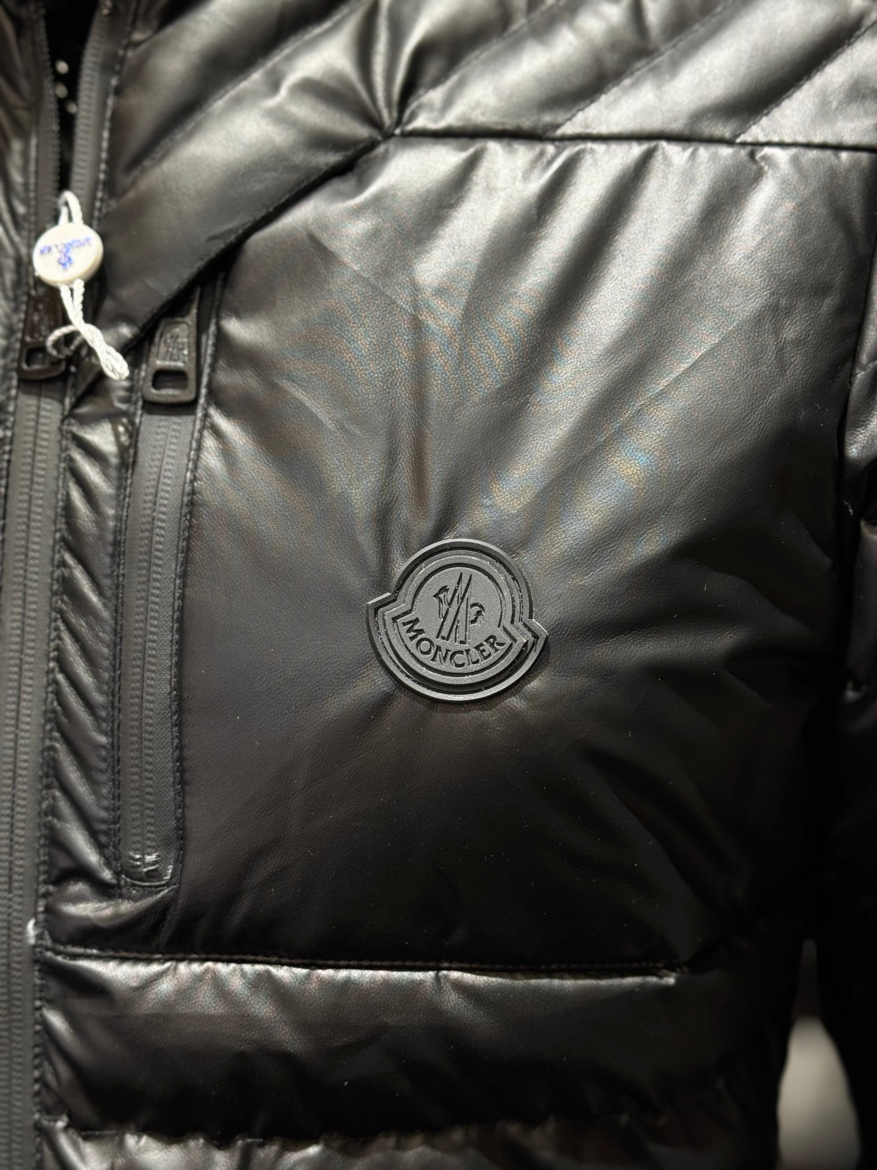 MONCLER BLACK K-206