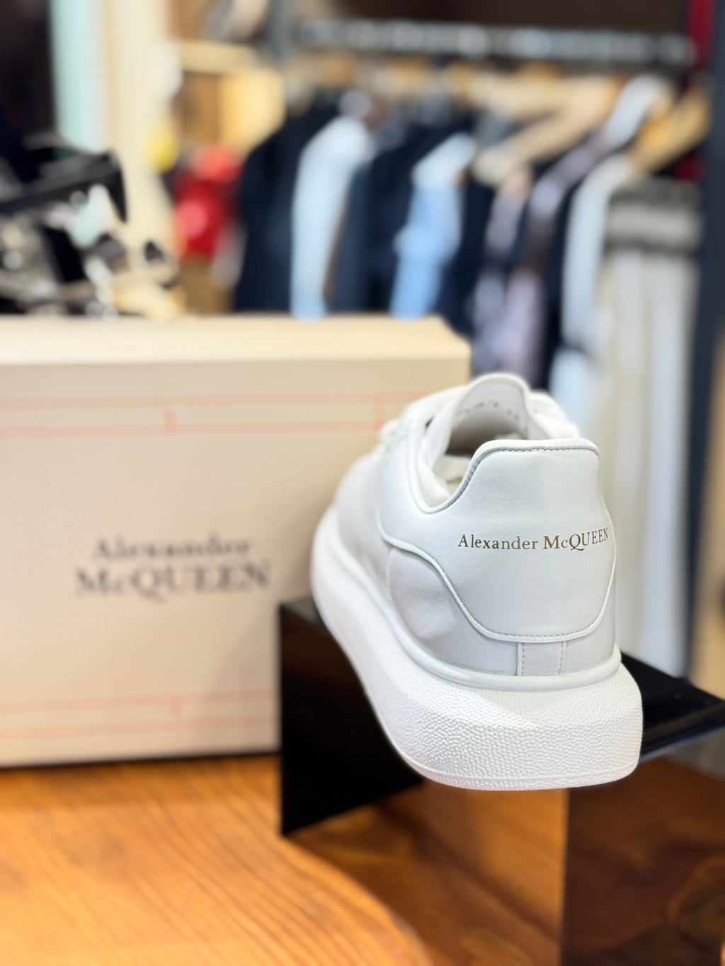 ALEXANDER McQUEEN SNEAKER D-182