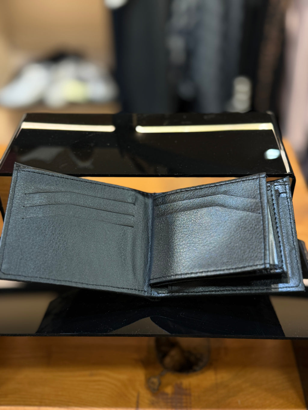 ARMANI πορτοφόλι καρτοθήκη  μαύρο ανάγλυφο CVG 113