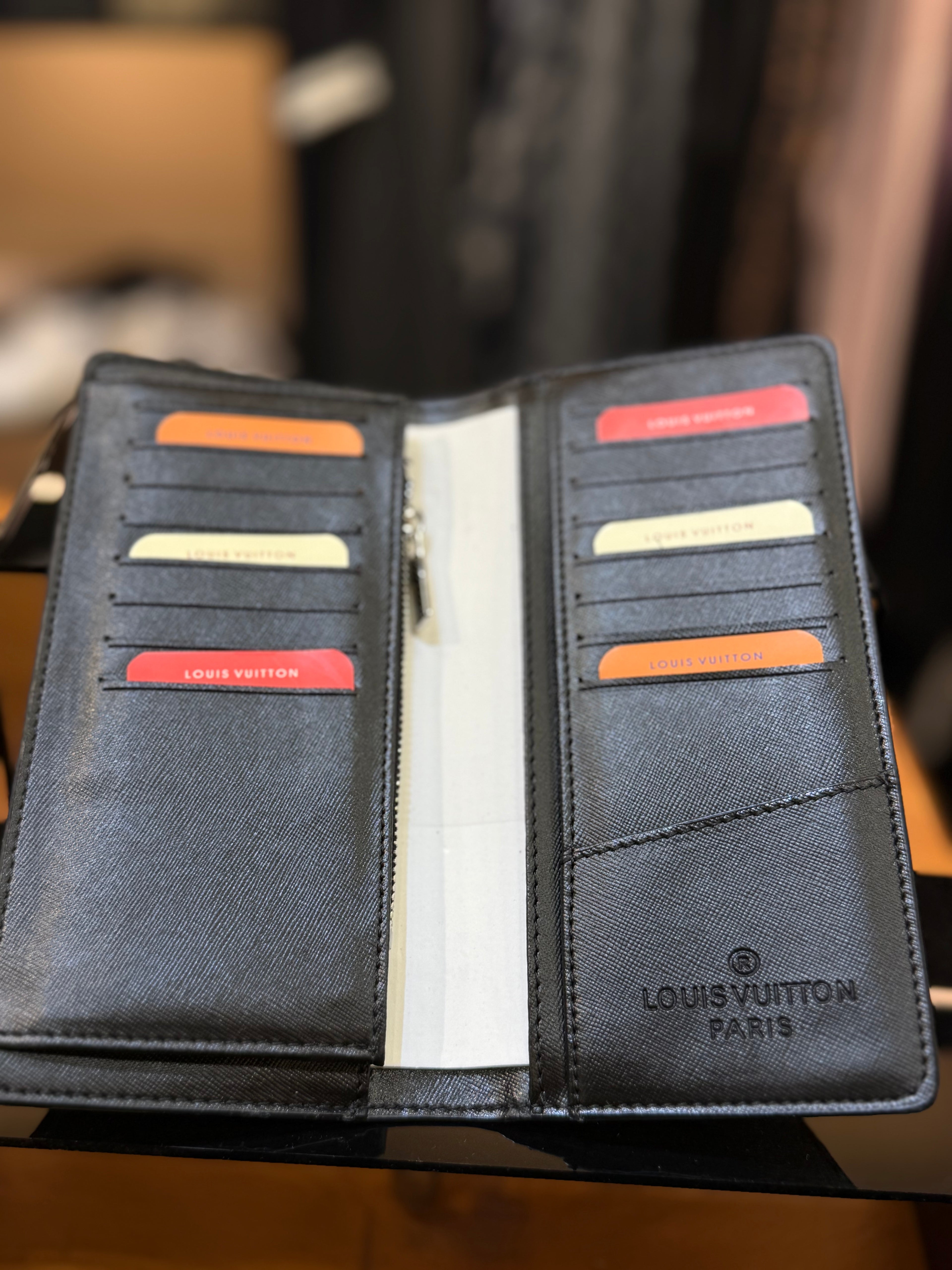 LOUIS VUITTON πορτοφόλι - κινητό - καρτοθήκη  μαύρο  CVG 100