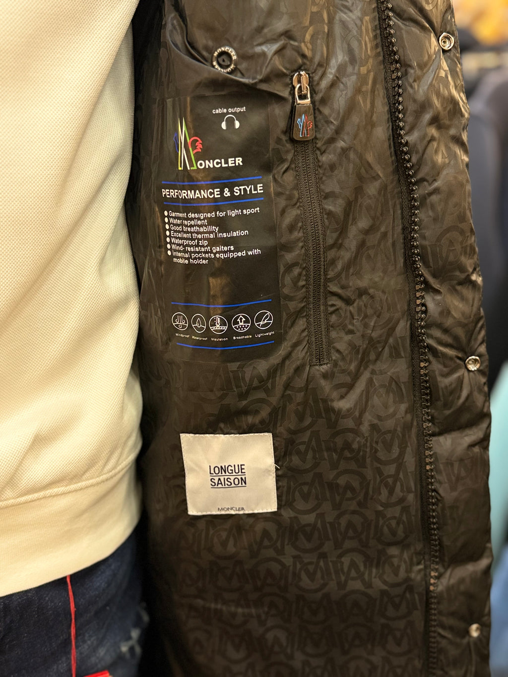 MONCLER JACKET μαύρο  B-770