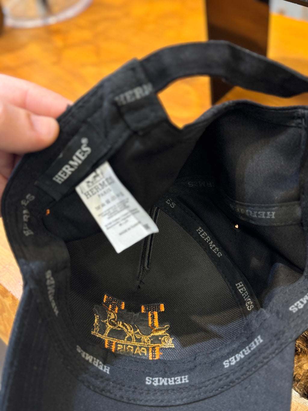 HERMES HAT  BLACK Z-11