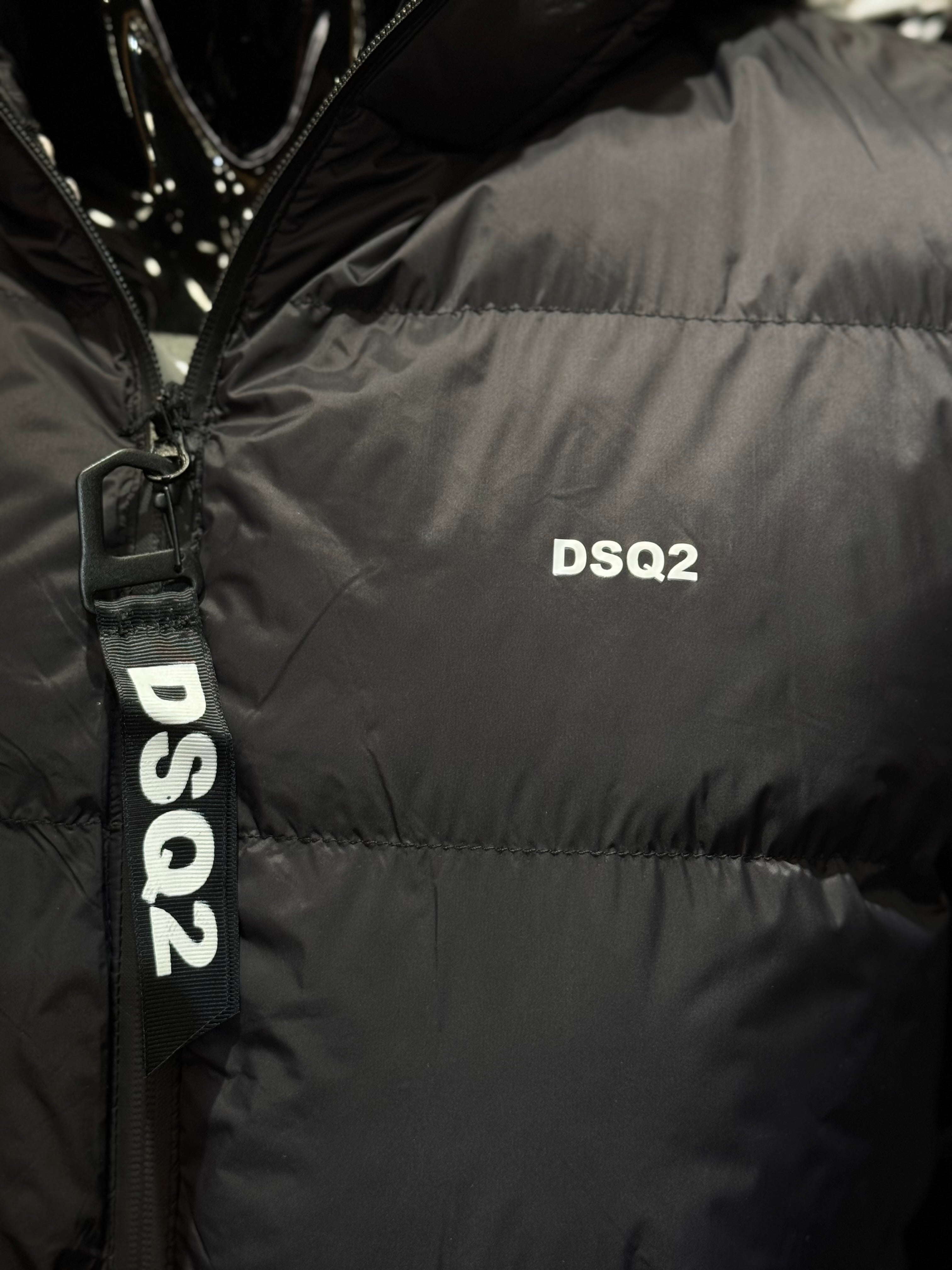 DSQUARES2 “SKY” BLACK K-400