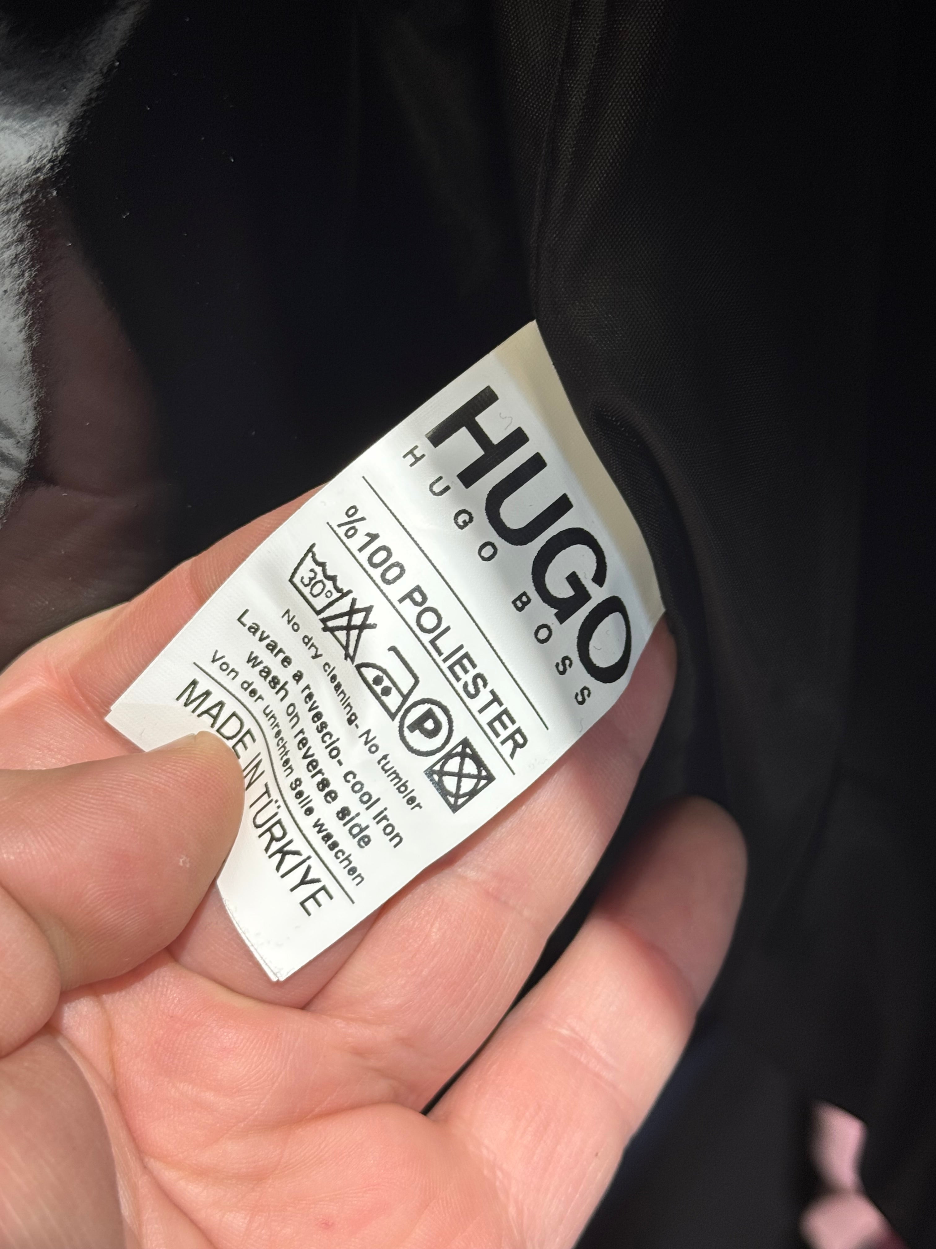 HUGO VEST BLACK D-65