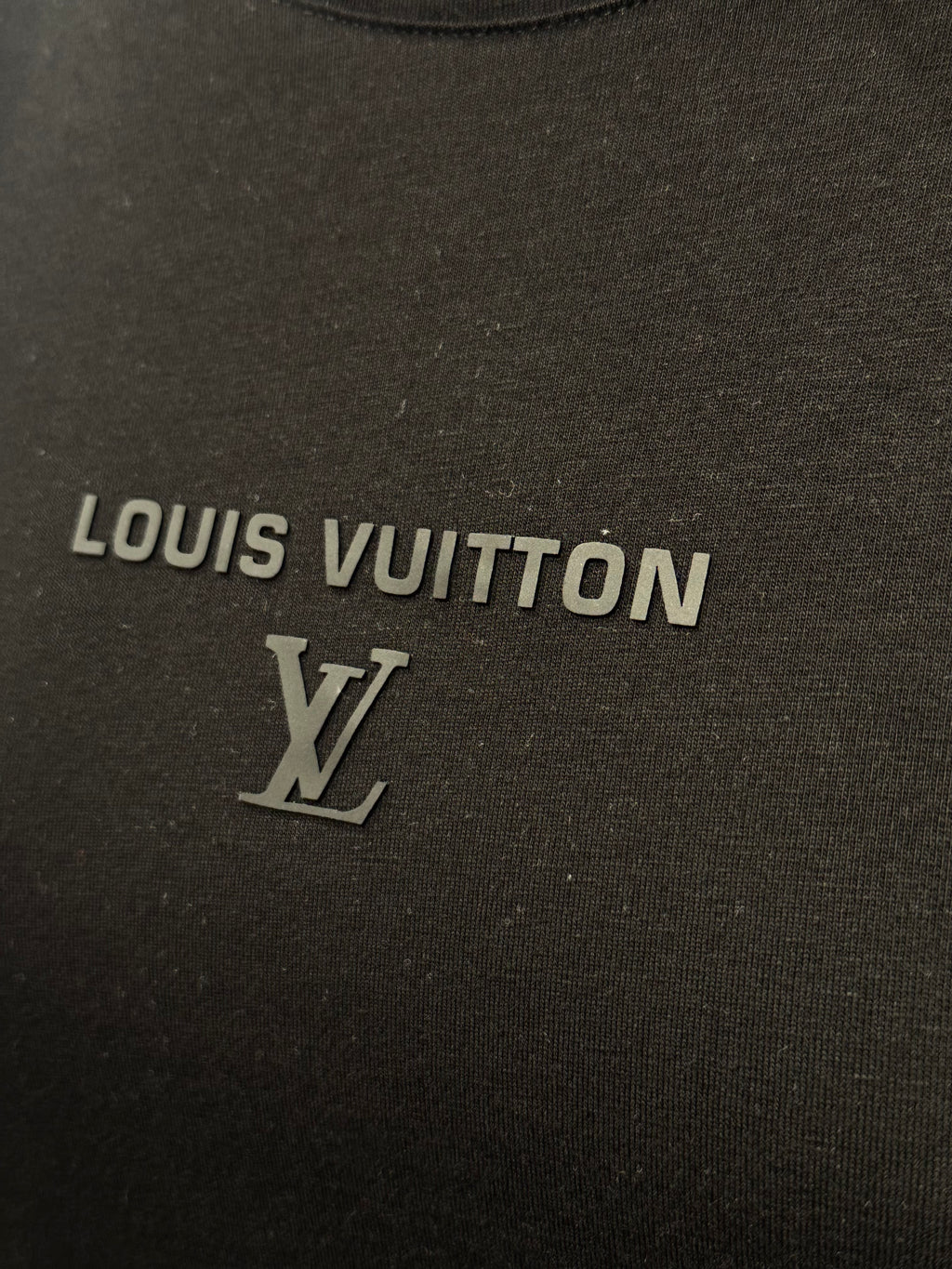 LOUIS VUITTON T-SHIRT ΜΑΥΡΟ N-014