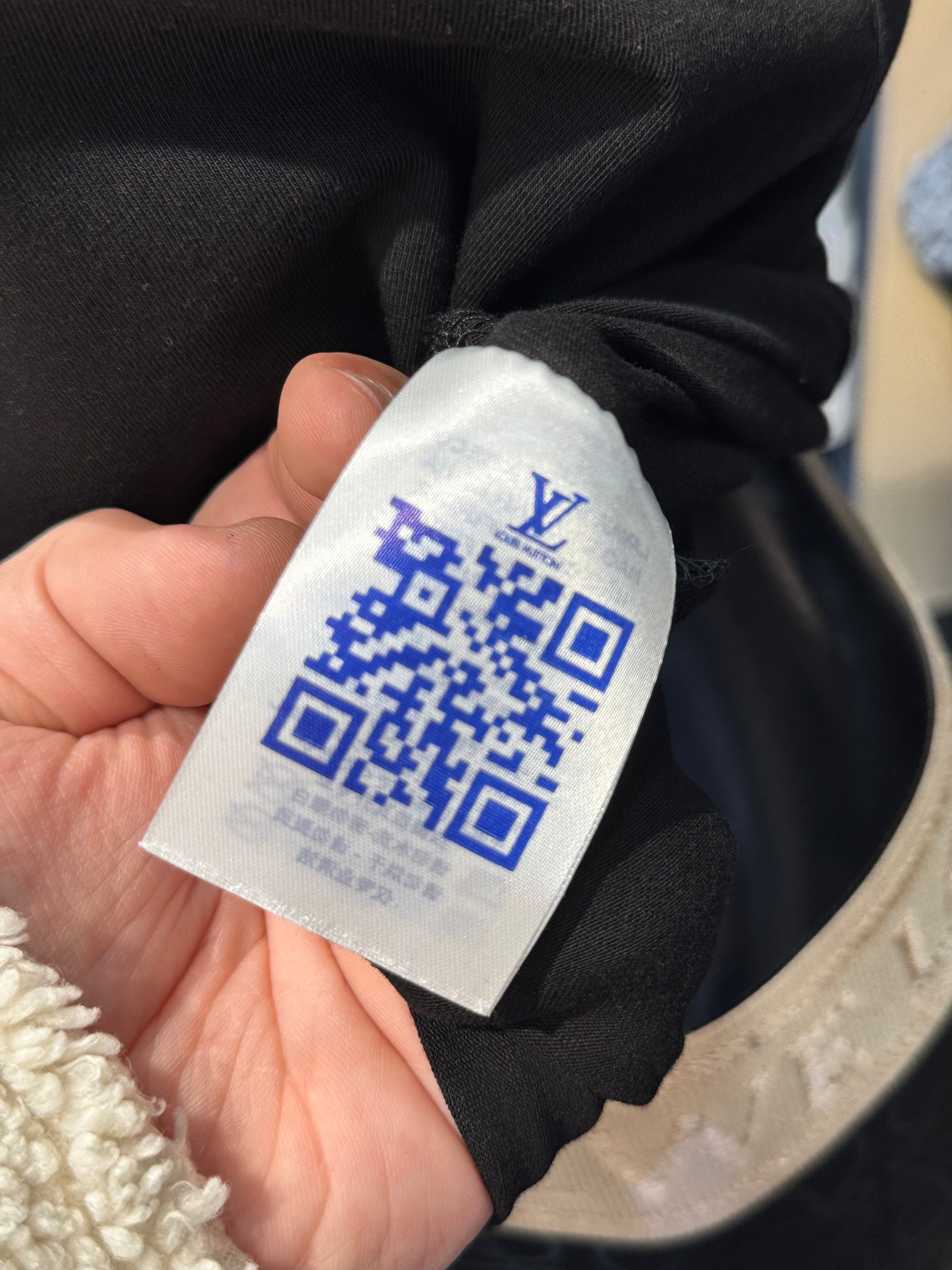 LOUIS VUITTON T-SHIRT ΜΑΥΡΟ N-014