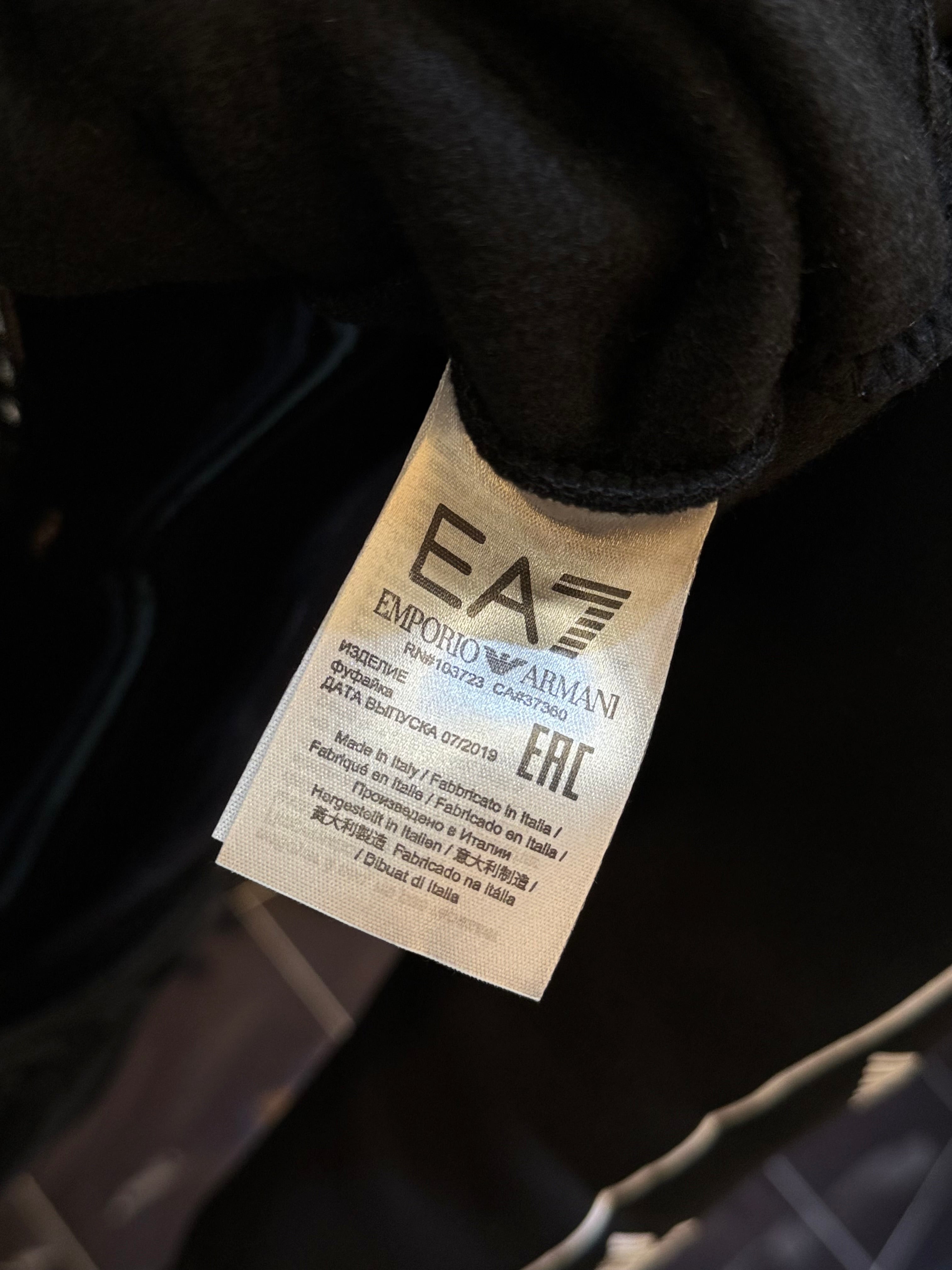 ARMANI zipper μαύρο WIJ 32