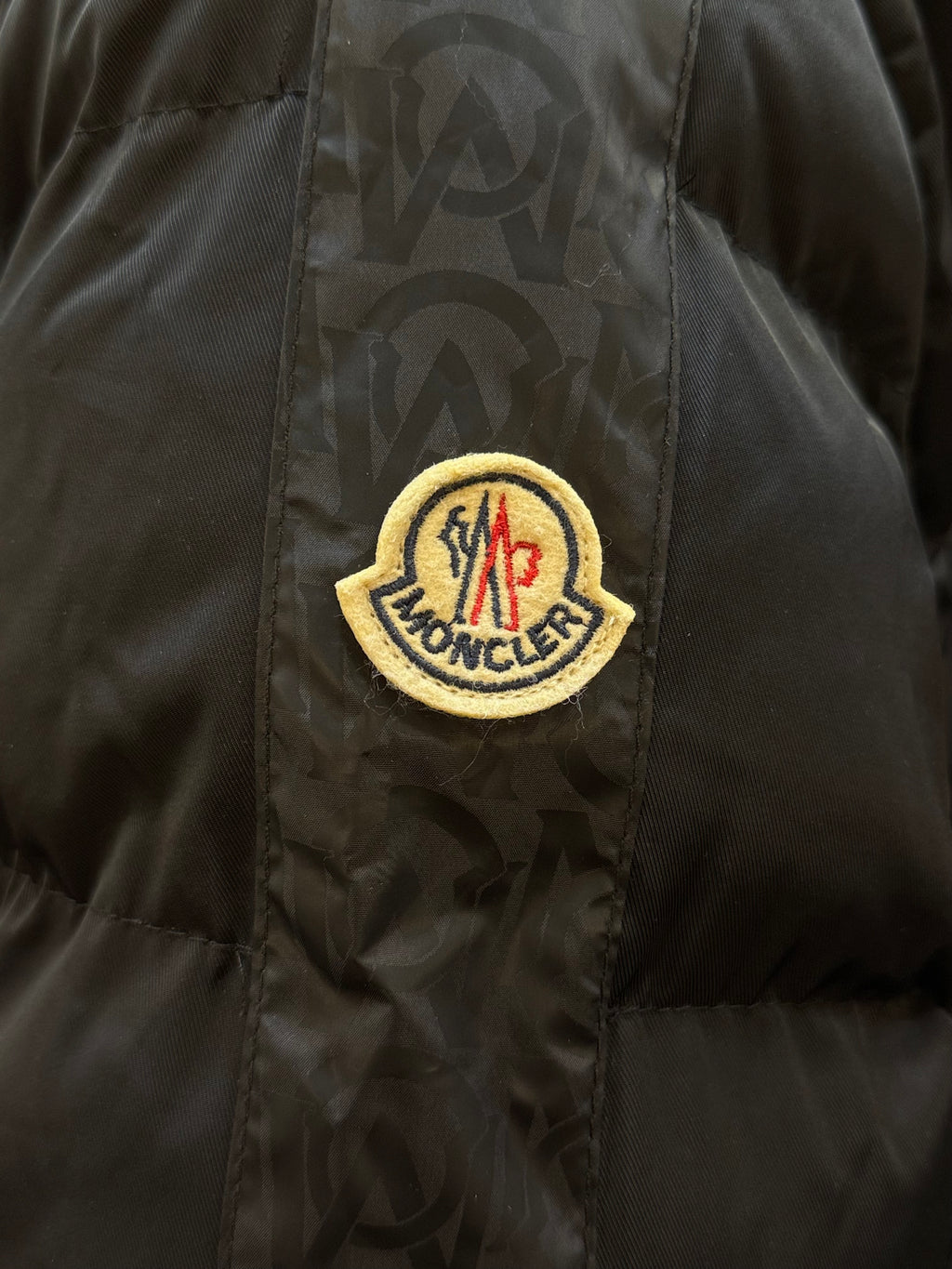 MONCLER JACKET μαύρο  B-770