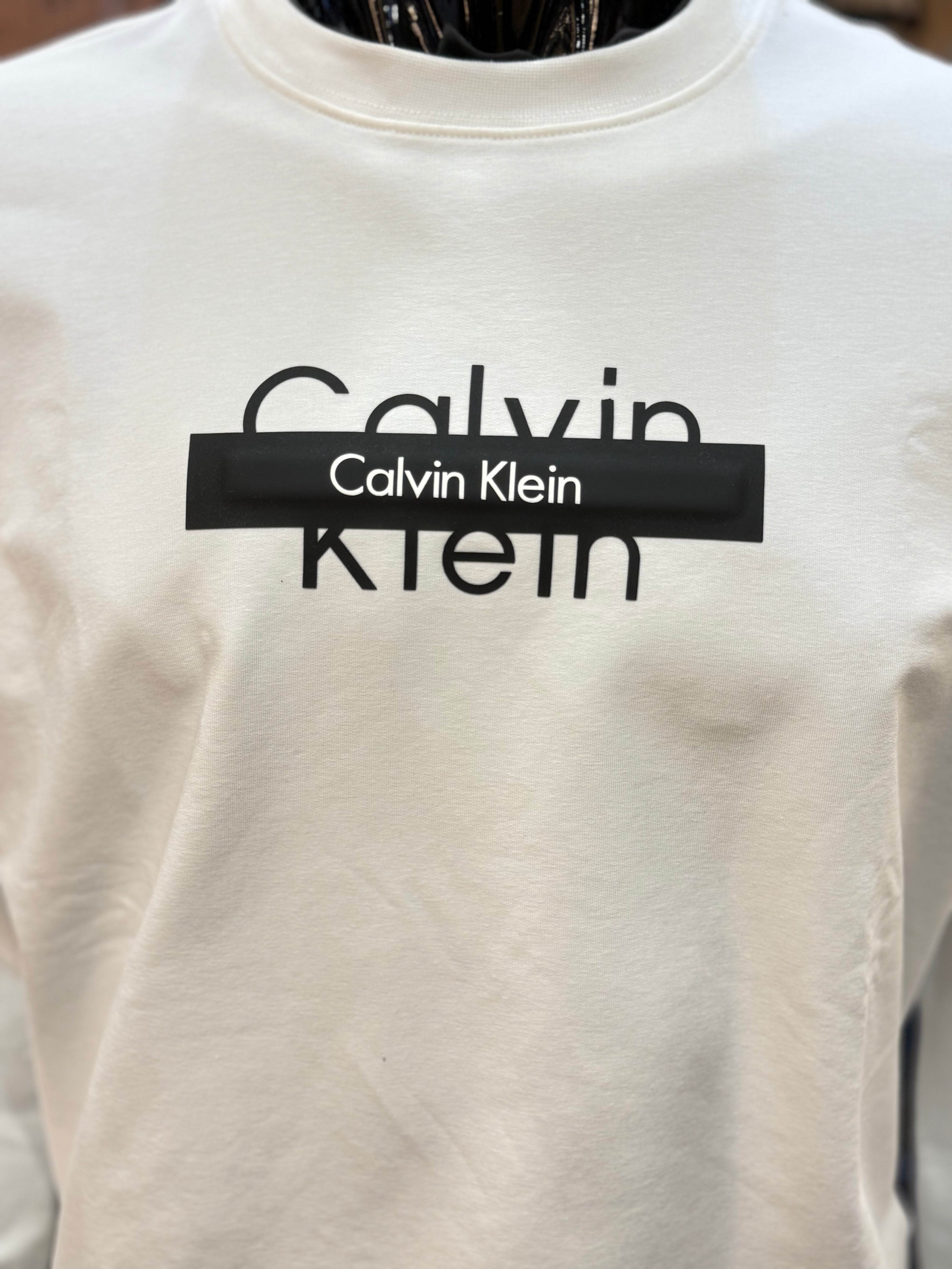 Calvin Klein Φούτερ λευκό RD873