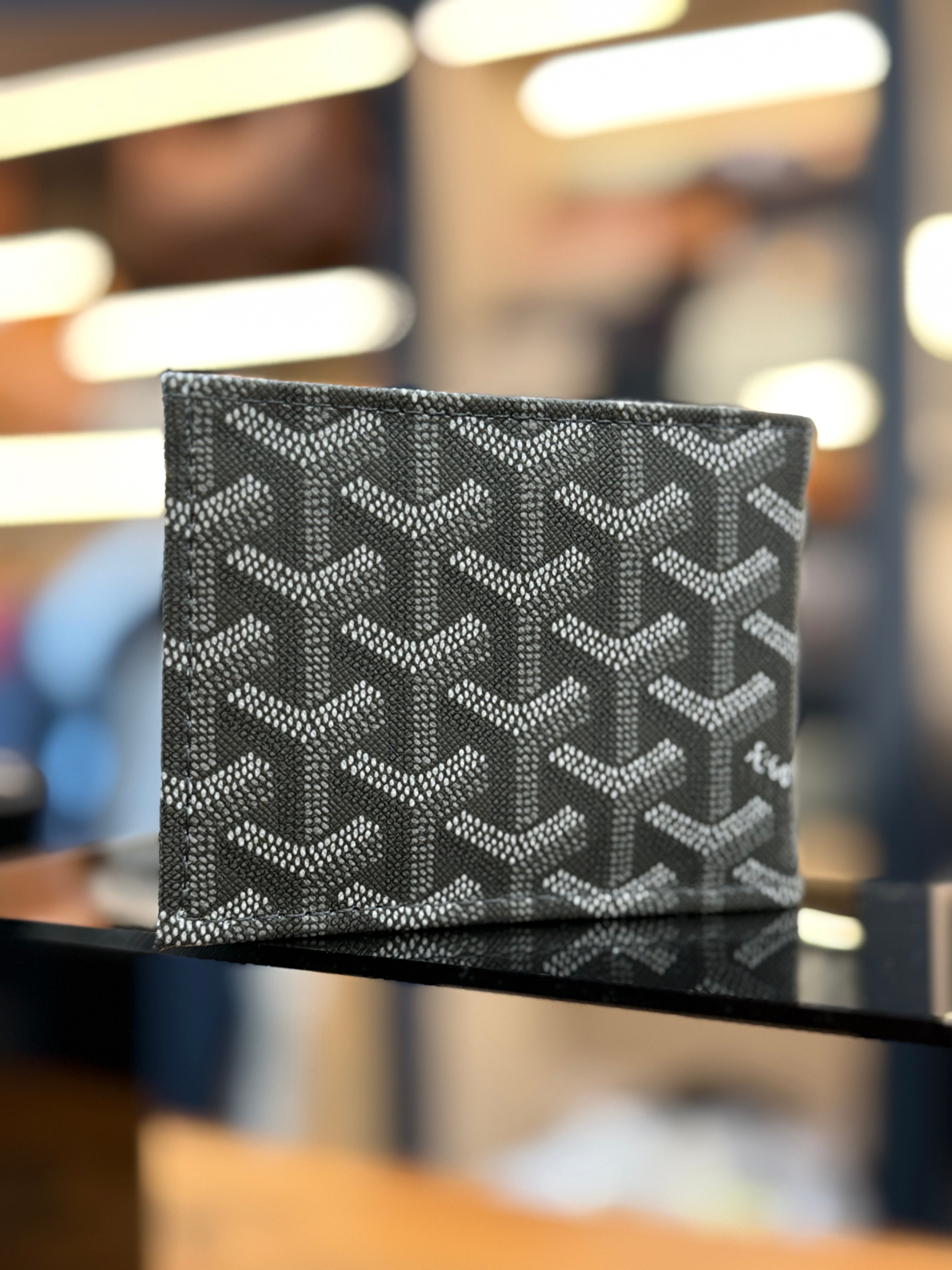 GOYARD πορτοφόλι καρτοθήκη  μαύρο-γκρι    CVG 108