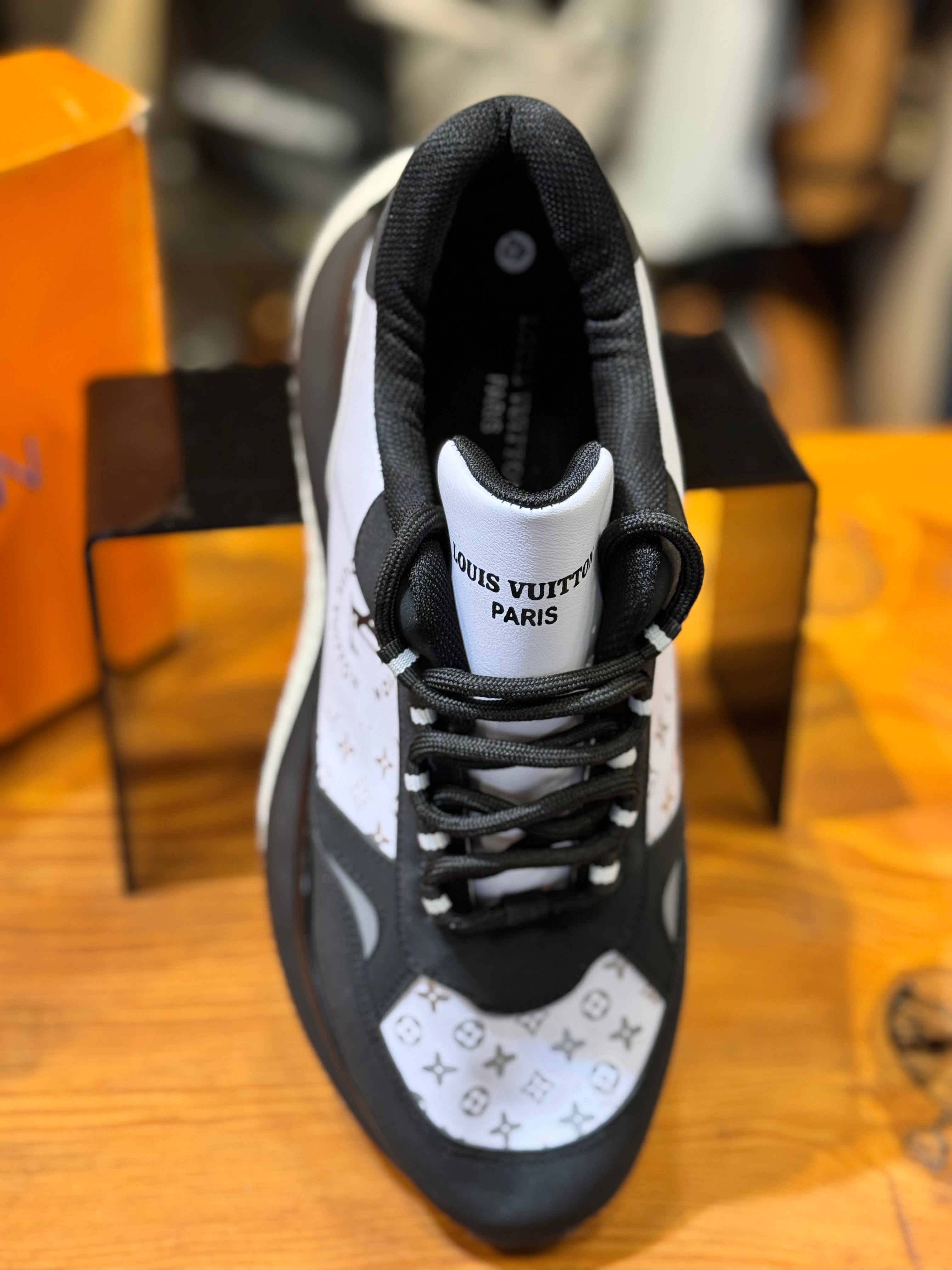 LOUIS VUITTON SNEAKER D-215