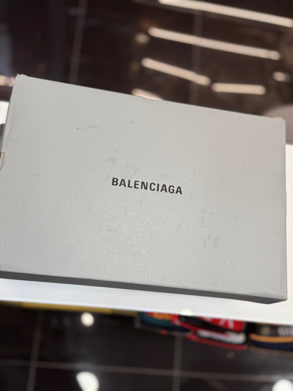 BALENCIAGA SNEAKERS   D-494