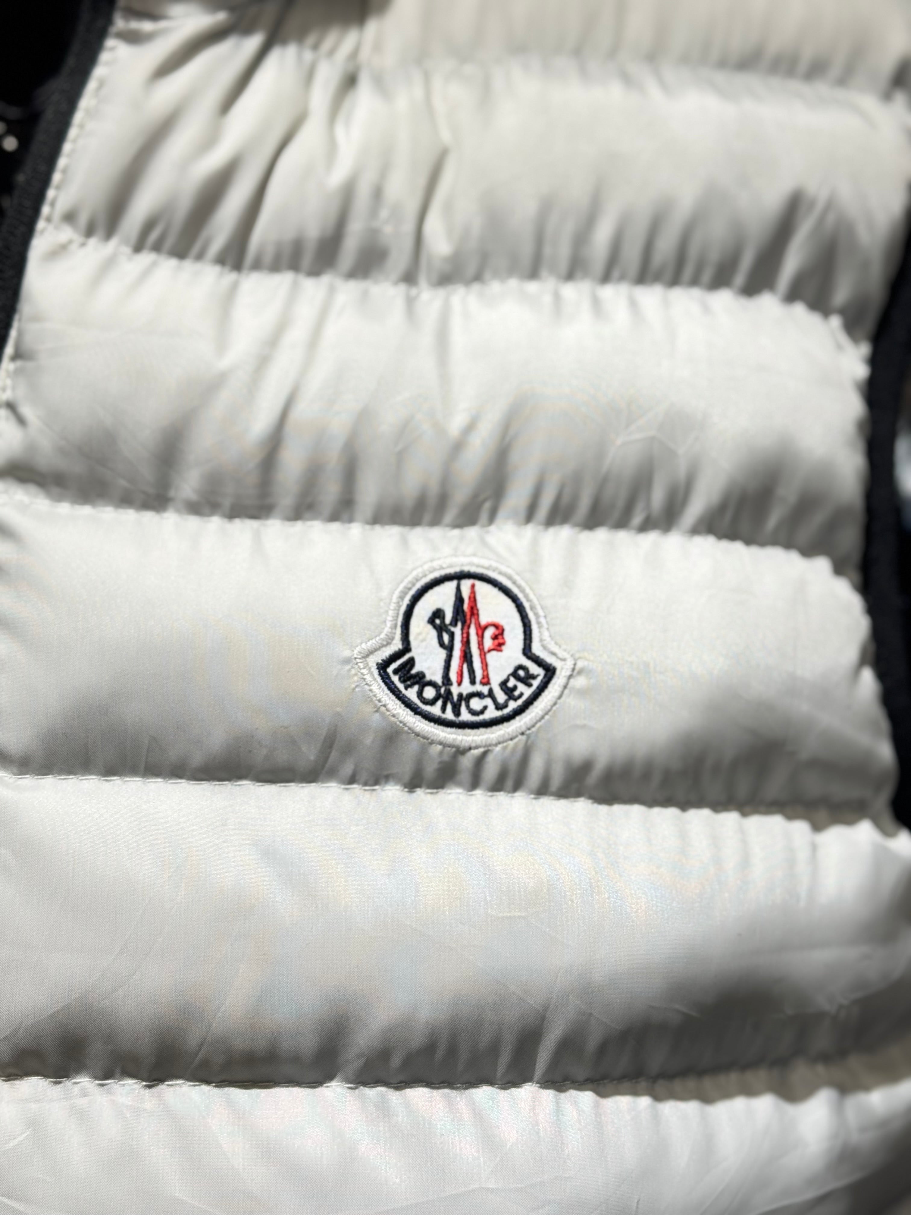 MONCLER  GRAY ICE G-87