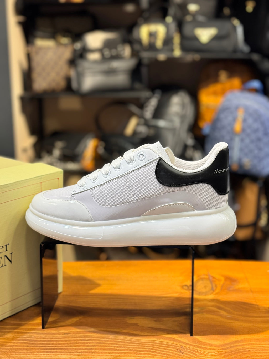 ALEXANDER McQUEEN SNEAKER D-183