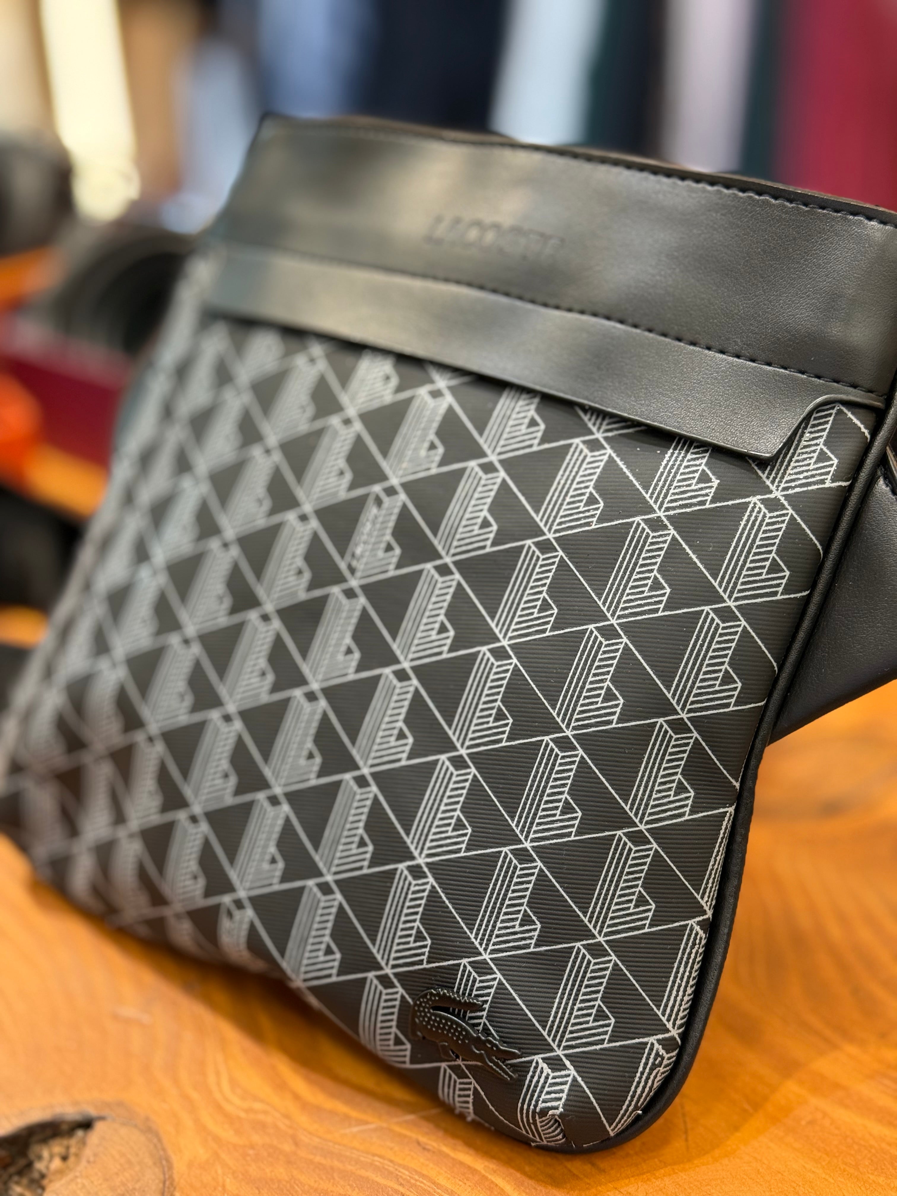 Lacoste τσαντάκι ώμου χιαστή CV-24