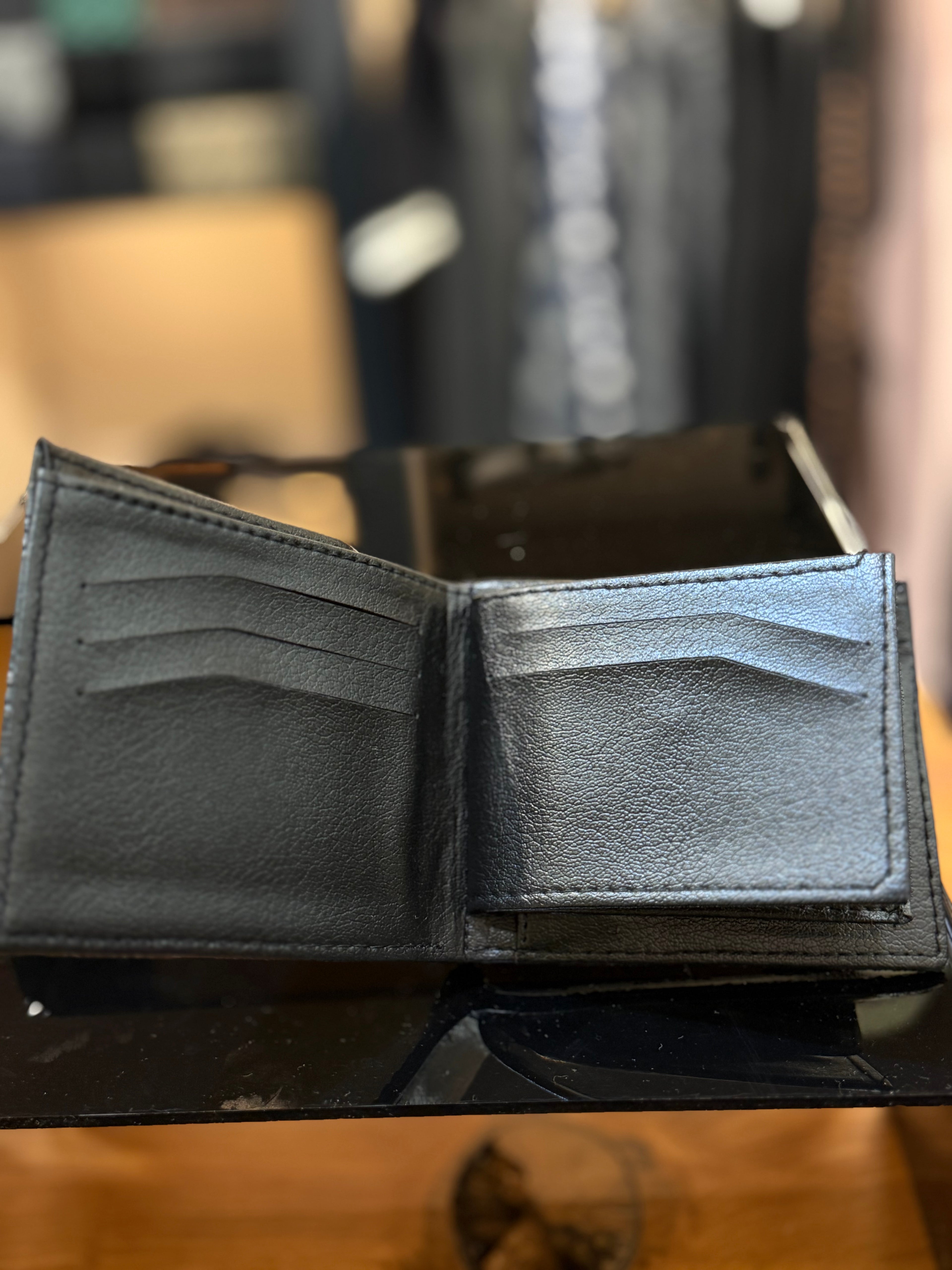 BOSS πορτοφόλι καρτοθήκη  μαύρο  CVG 104