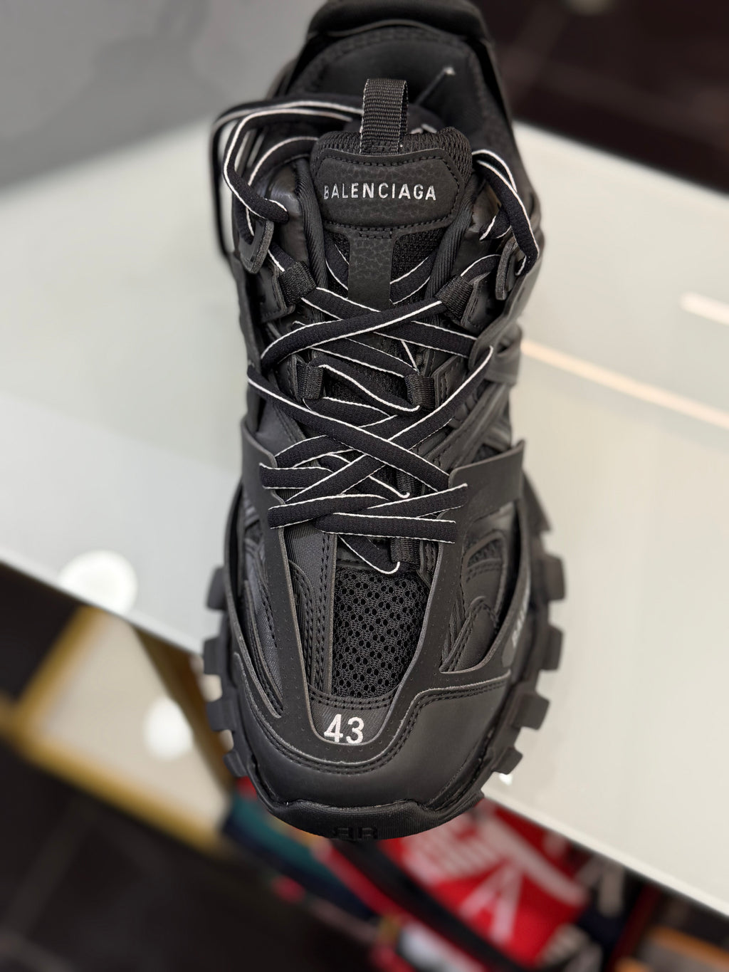 BALENCIAGA SNEAKERS   D-494