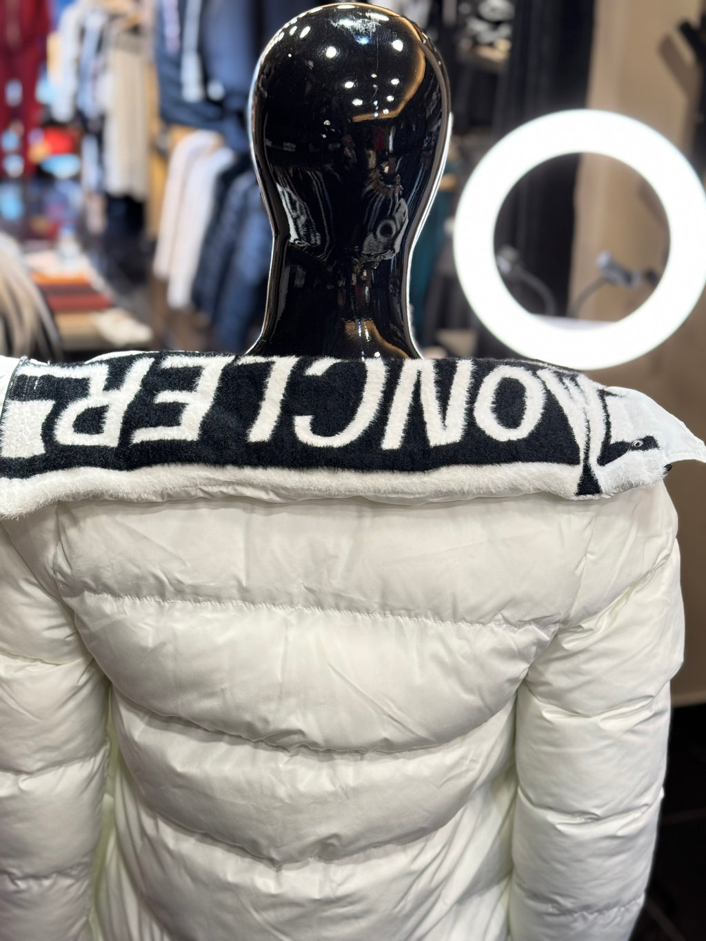 MONCLER JACKET WHITE B-670