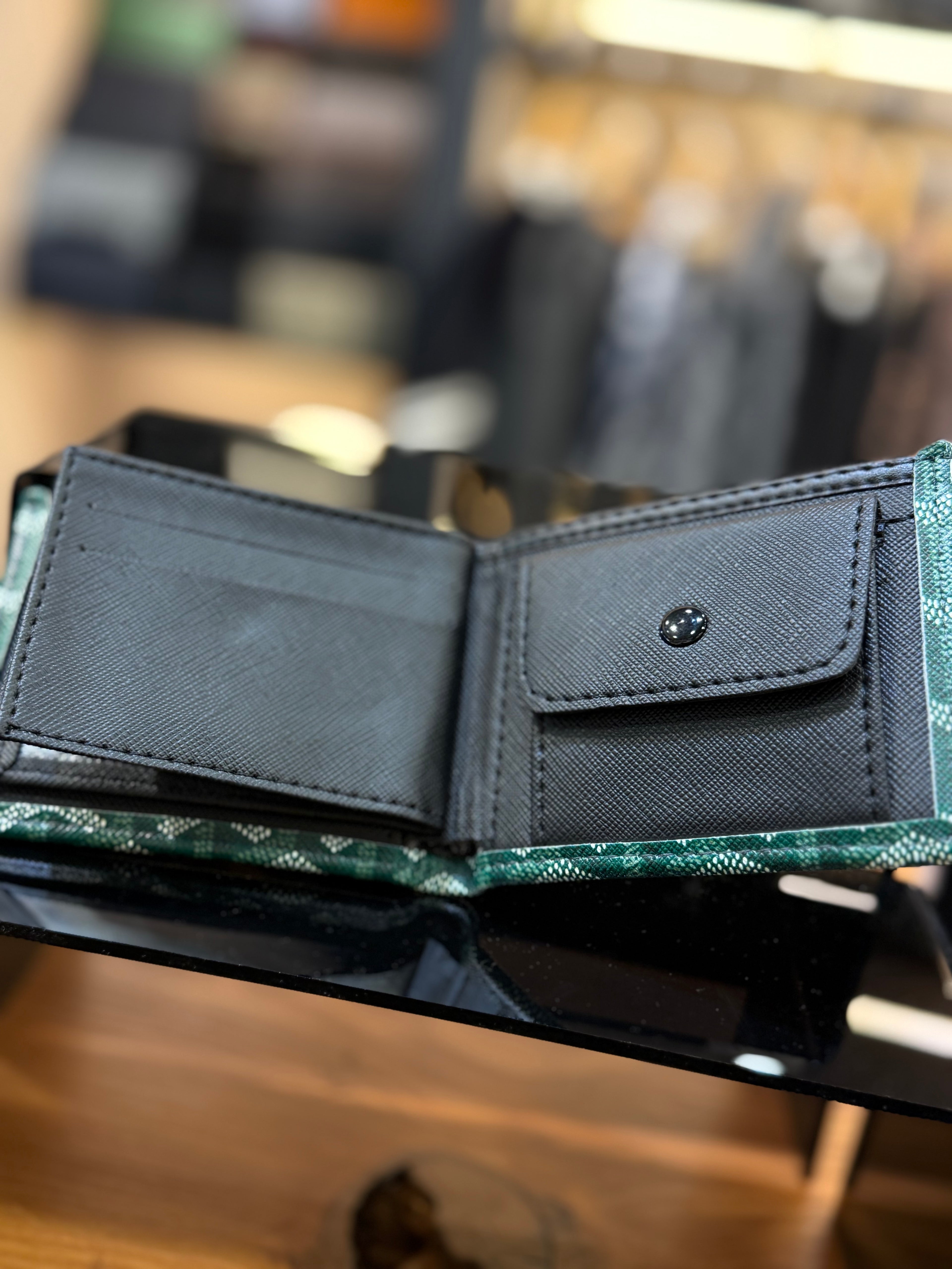 GOYARD πορτοφόλι καρτοθήκη  πράσινο  CVG 111