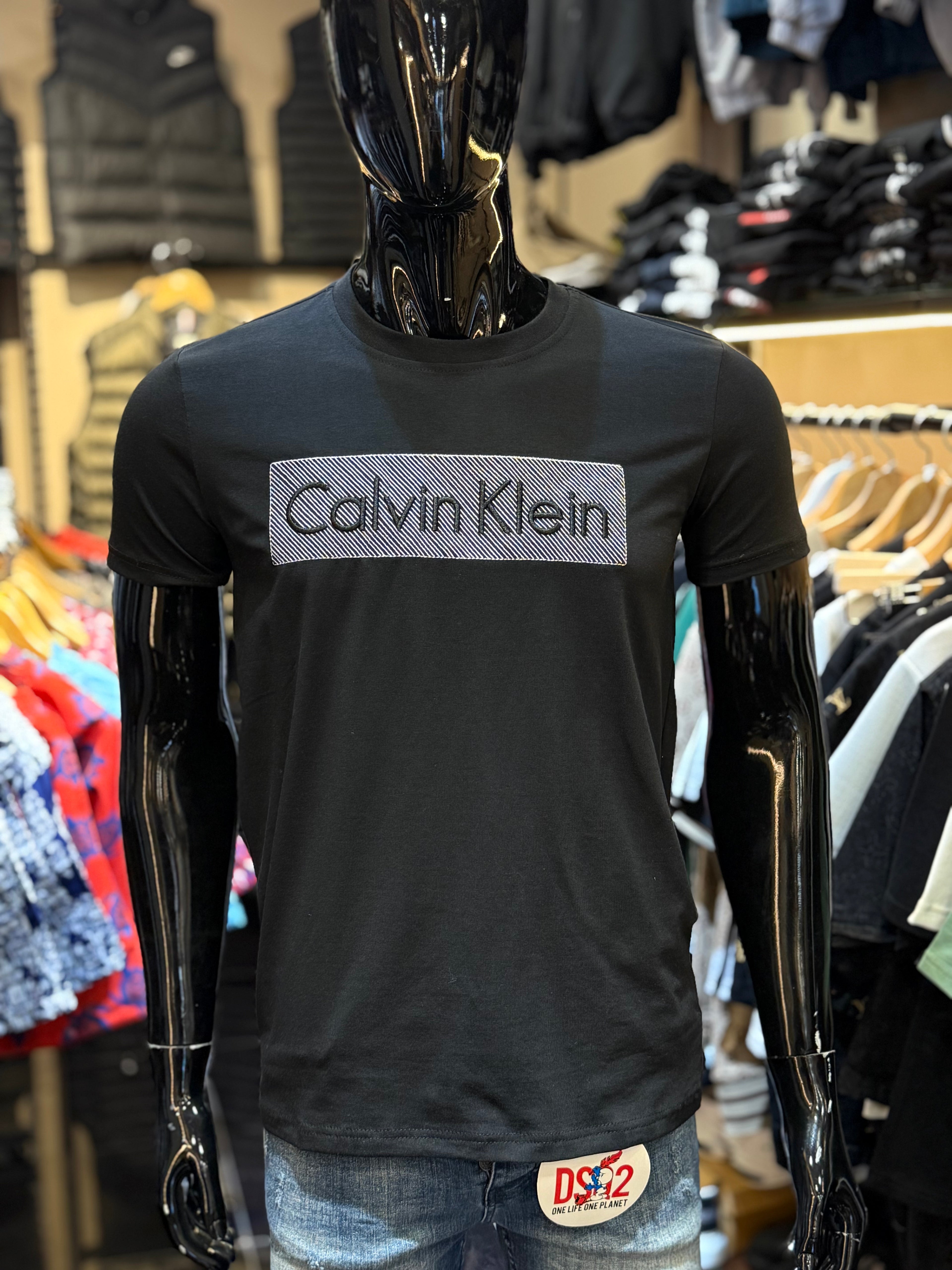 Calvin Klein T-shirt K-117