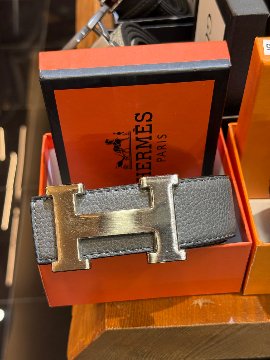 HERMES ΖΩΝΗ ΓΚΡΙ-ΜΑΥΡΟ C-34