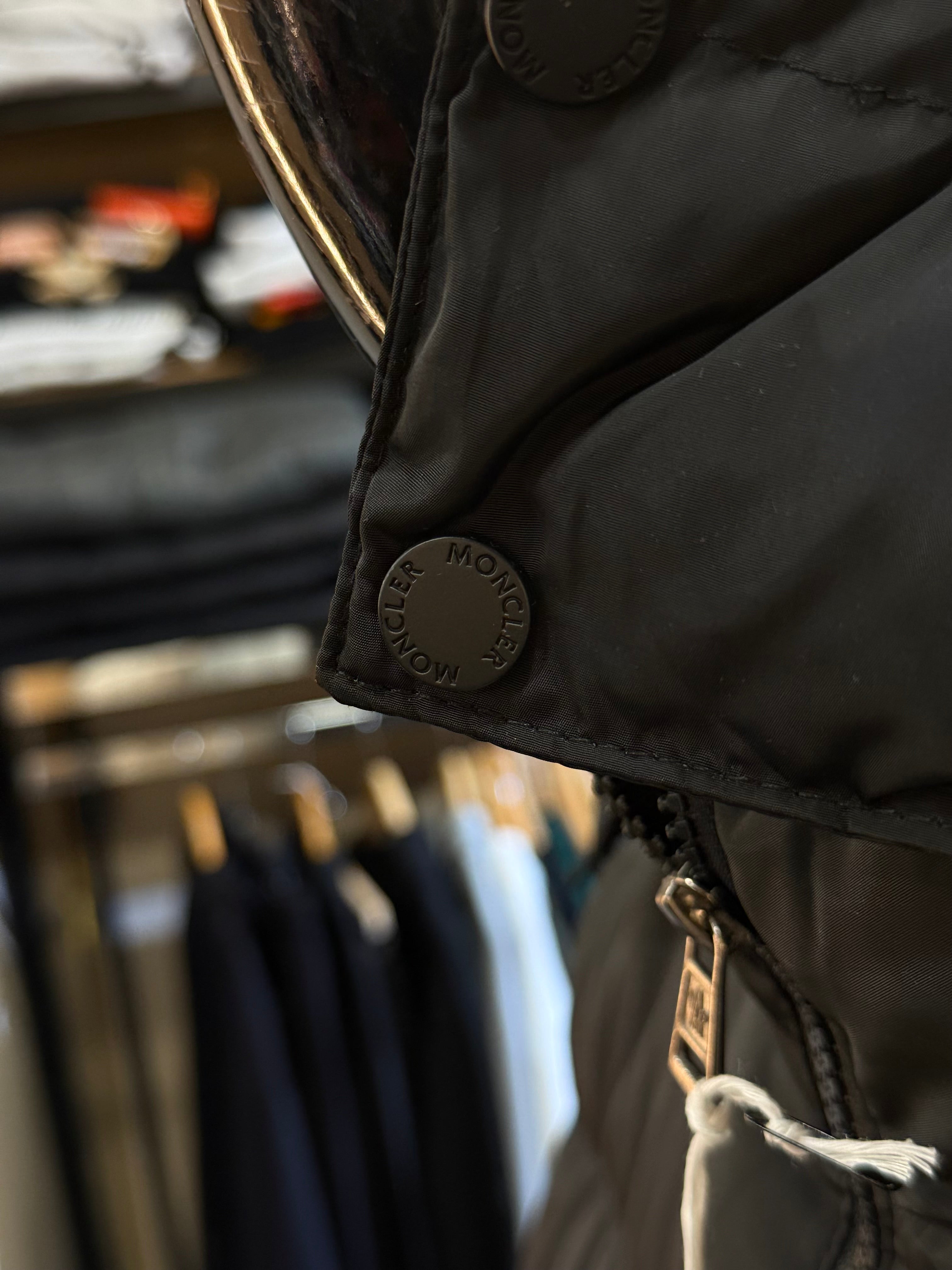 MONCLER μαύρο  PLUS SIZE VJ- 725