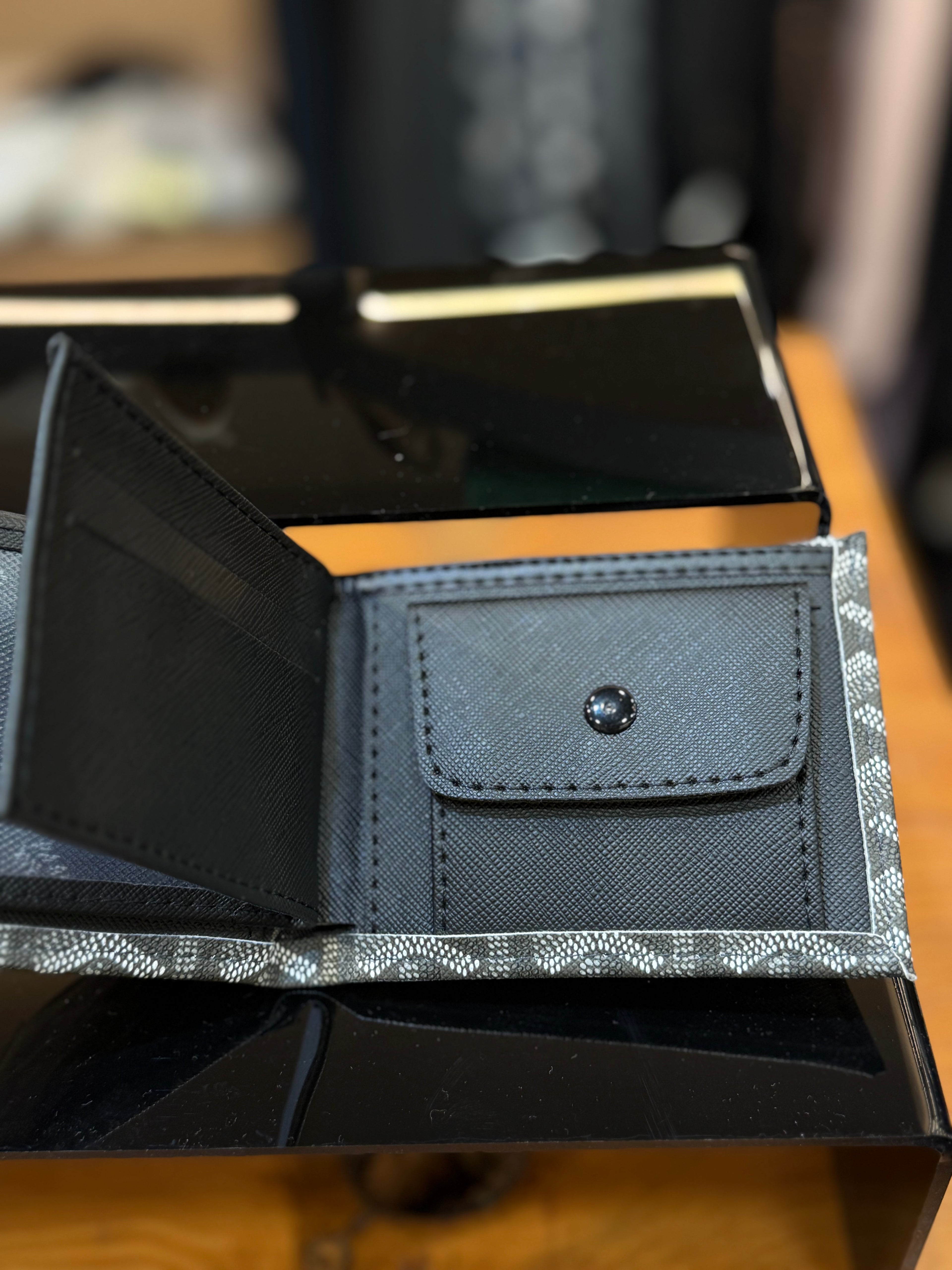 GOYARD πορτοφόλι καρτοθήκη  μαύρο-γκρι    CVG 108