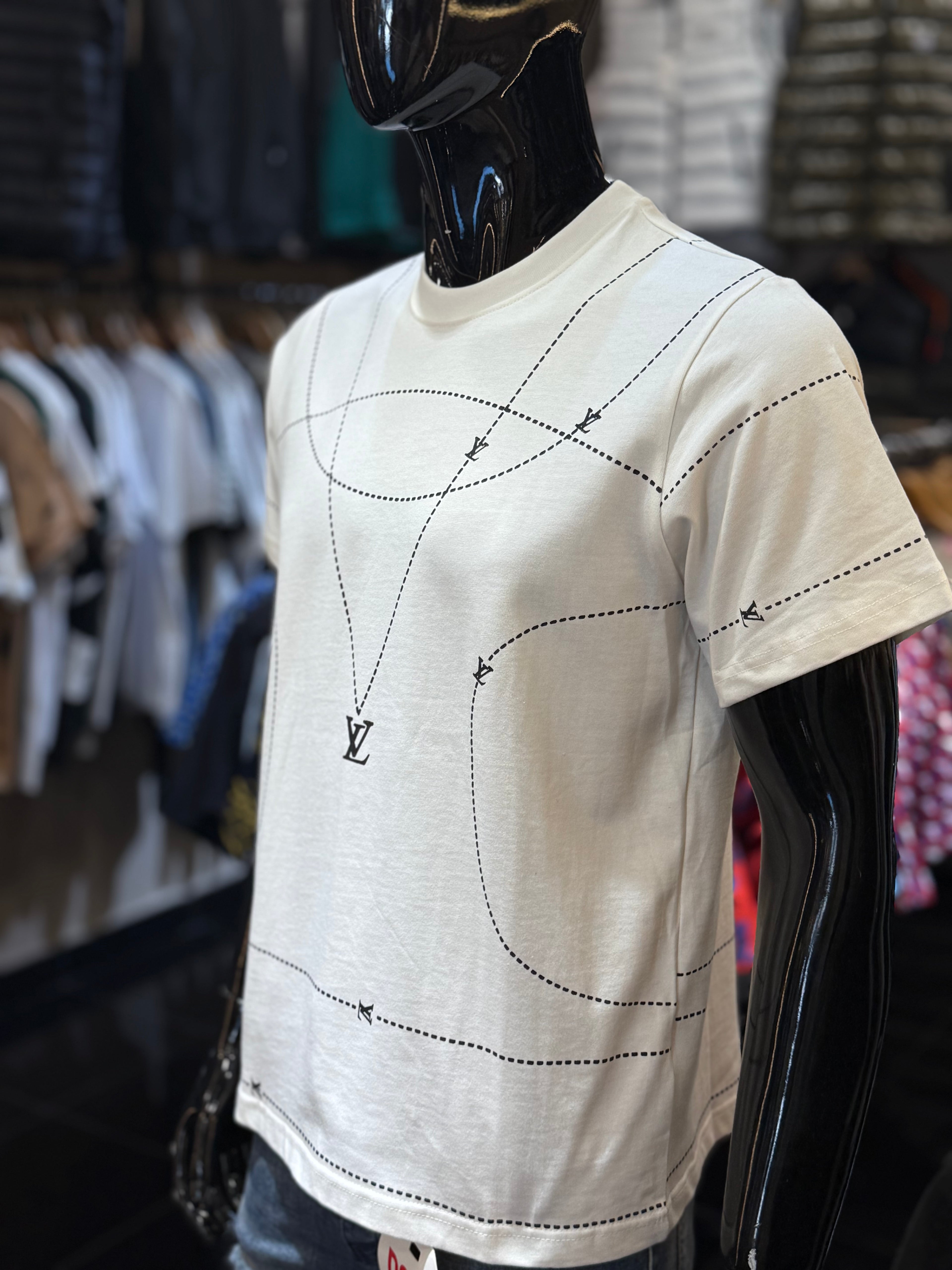 Louis Vuitton T- shirt K-128