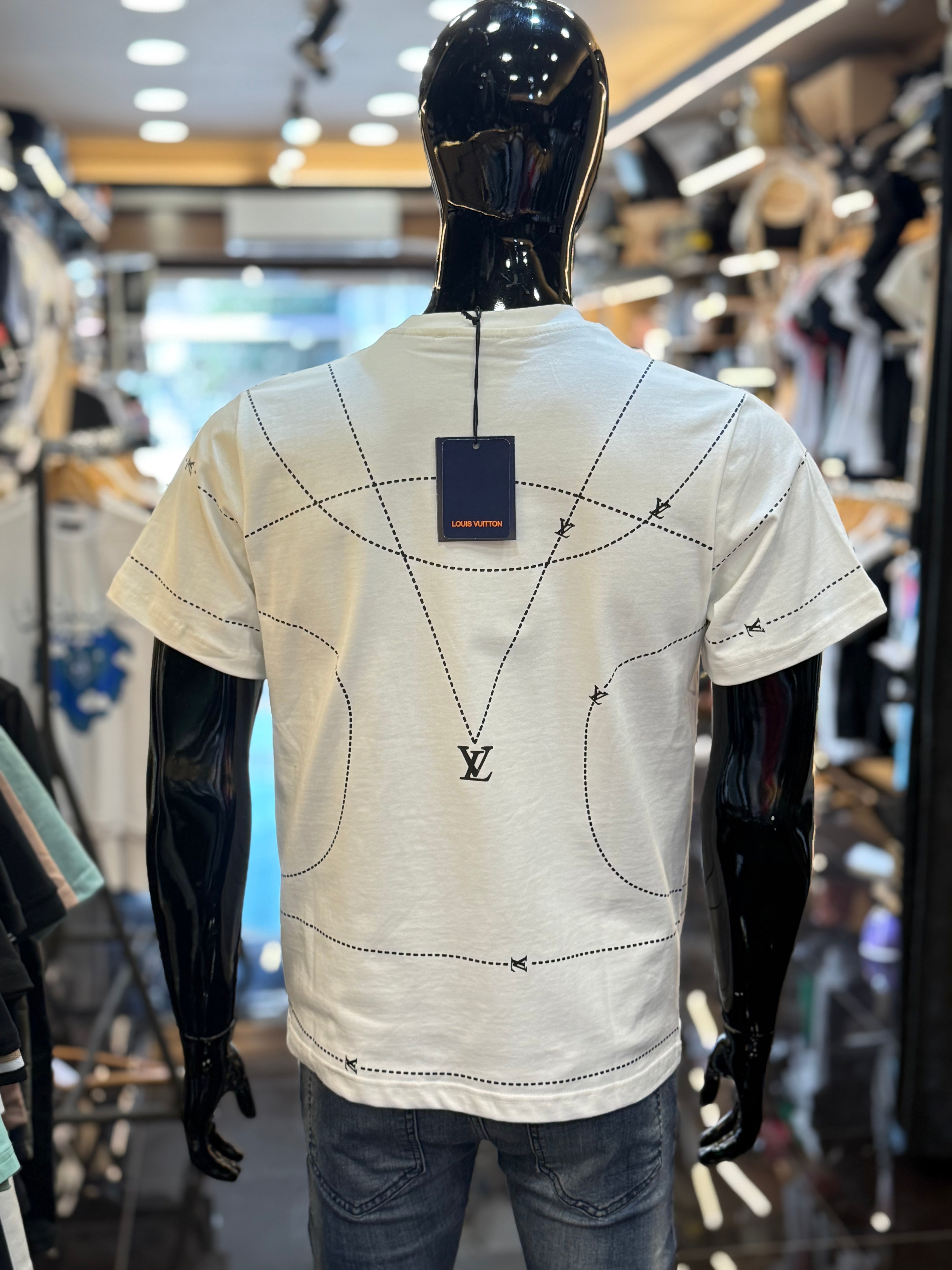 Louis Vuitton T- shirt K-128